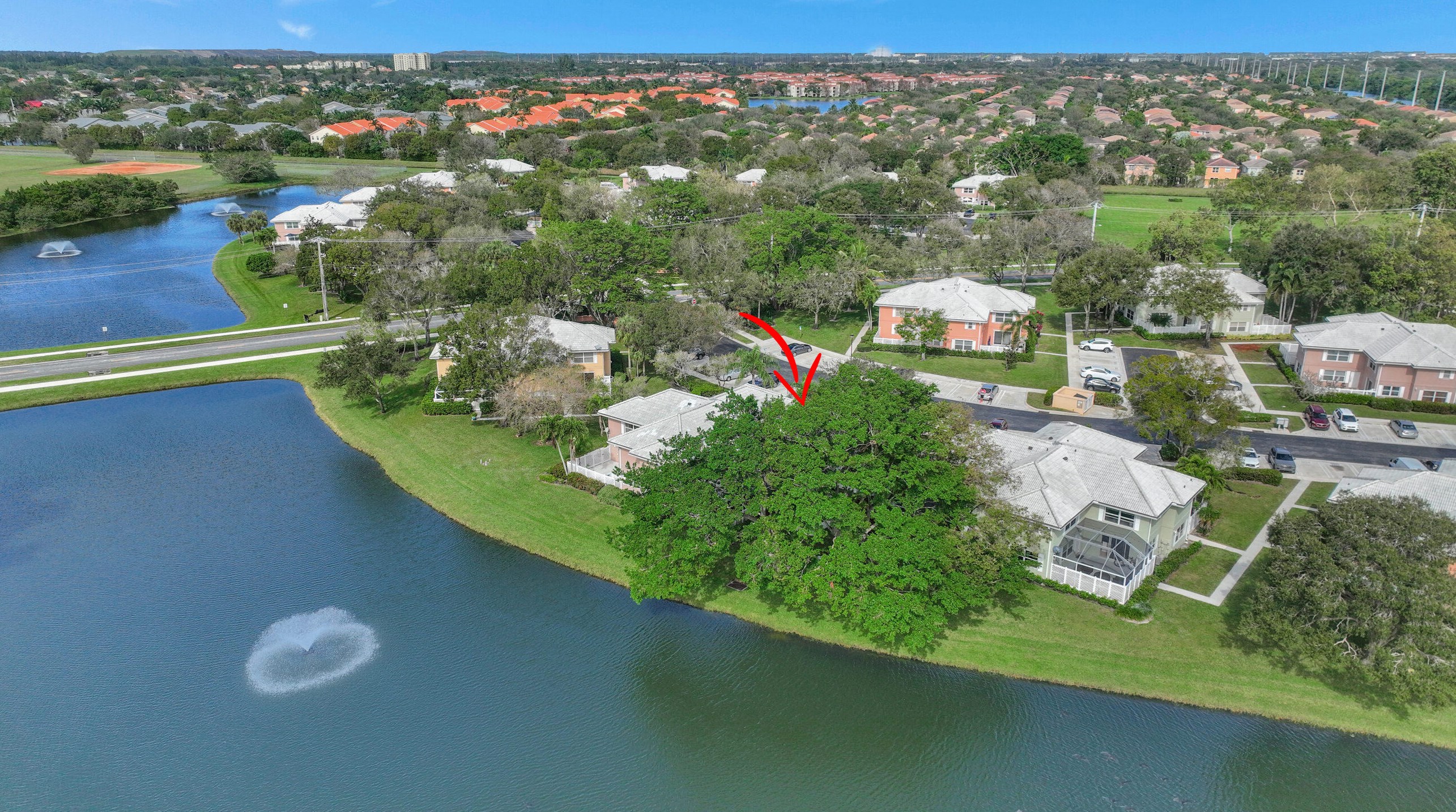 1906 Hartford Ct, West Palm Beach FL  33409-7521 exterior
