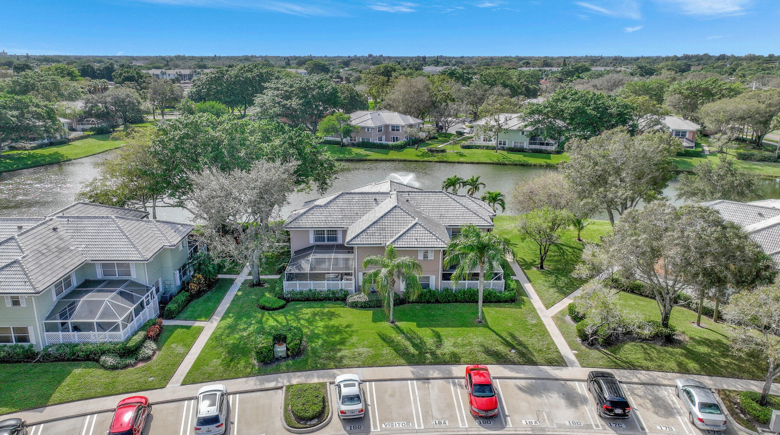 1906 Hartford Ct, West Palm Beach FL  33409-7521 exterior