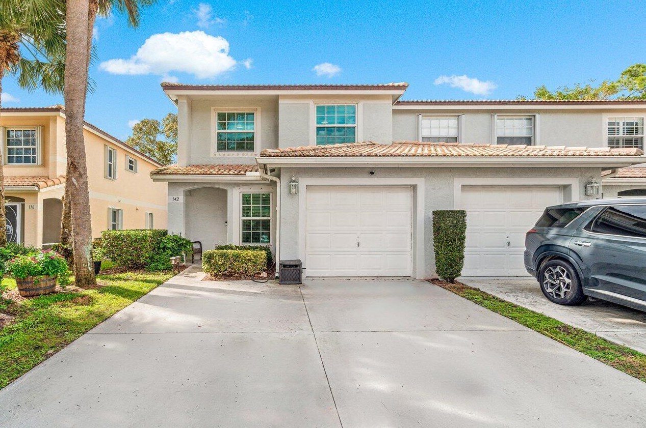 142 Timberwalk Trl, Jupiter FL  33458-5574 exterior
