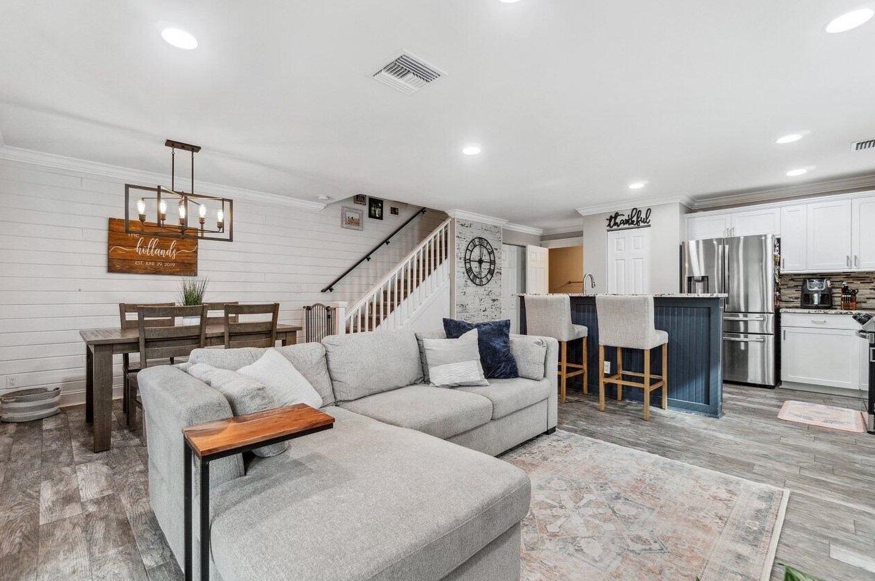 142 Timberwalk Trl, Jupiter FL  33458-5574 exterior