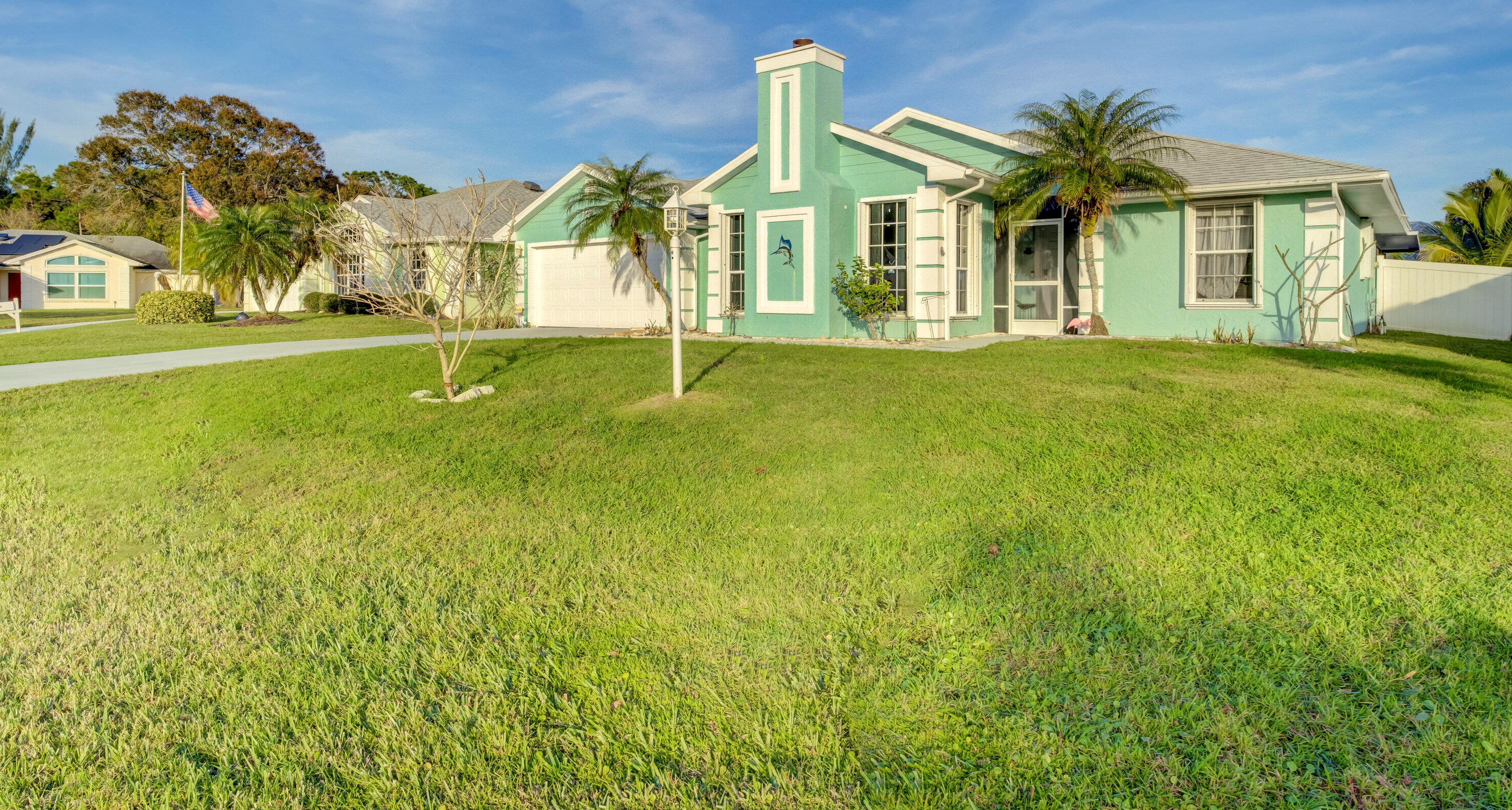 6812 Wadsworth Ter, Fort Pierce FL  34952-8252 exterior