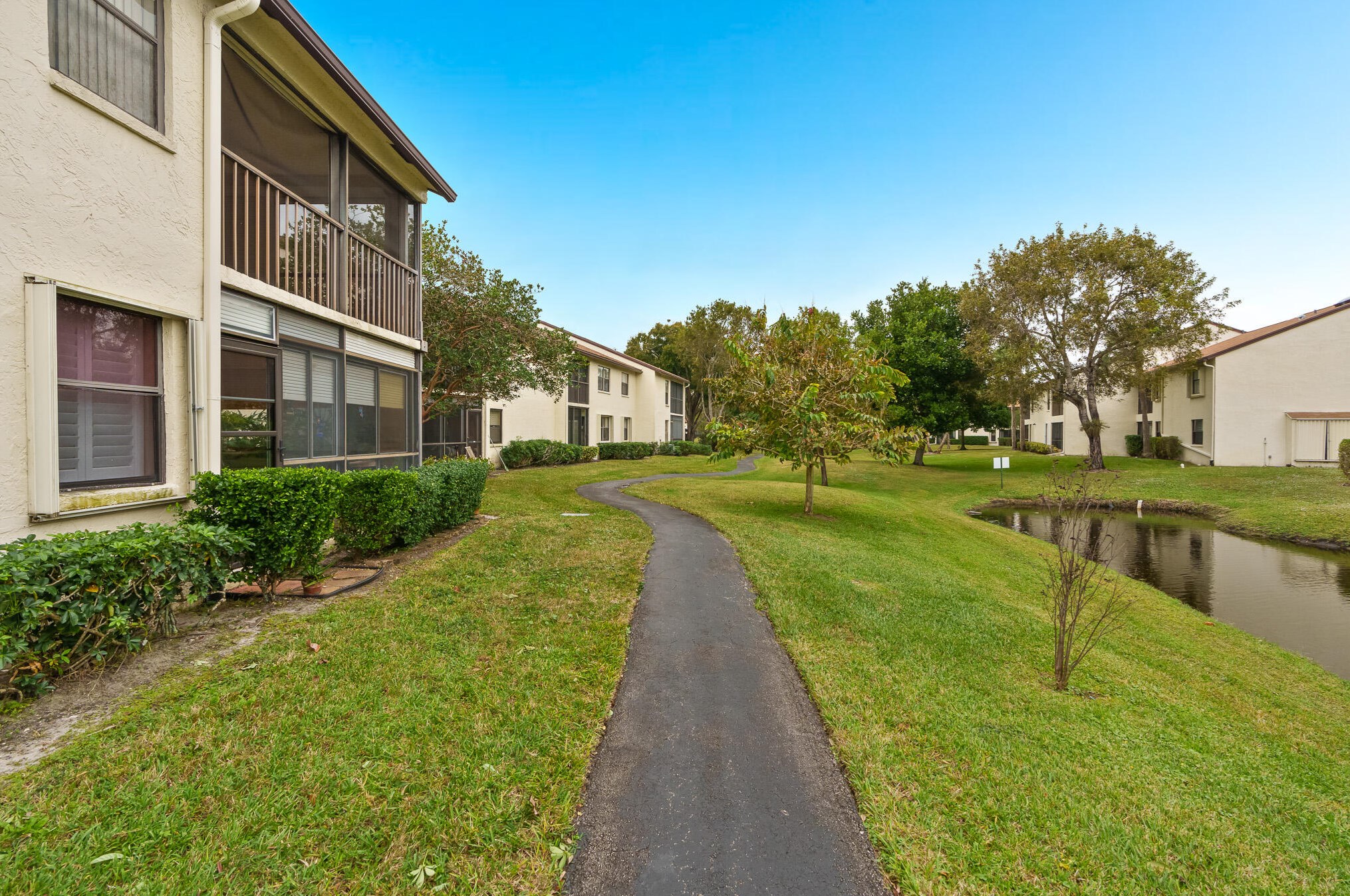 3333 Perimeter Dr, Lake Worth FL  33467-2064 exterior