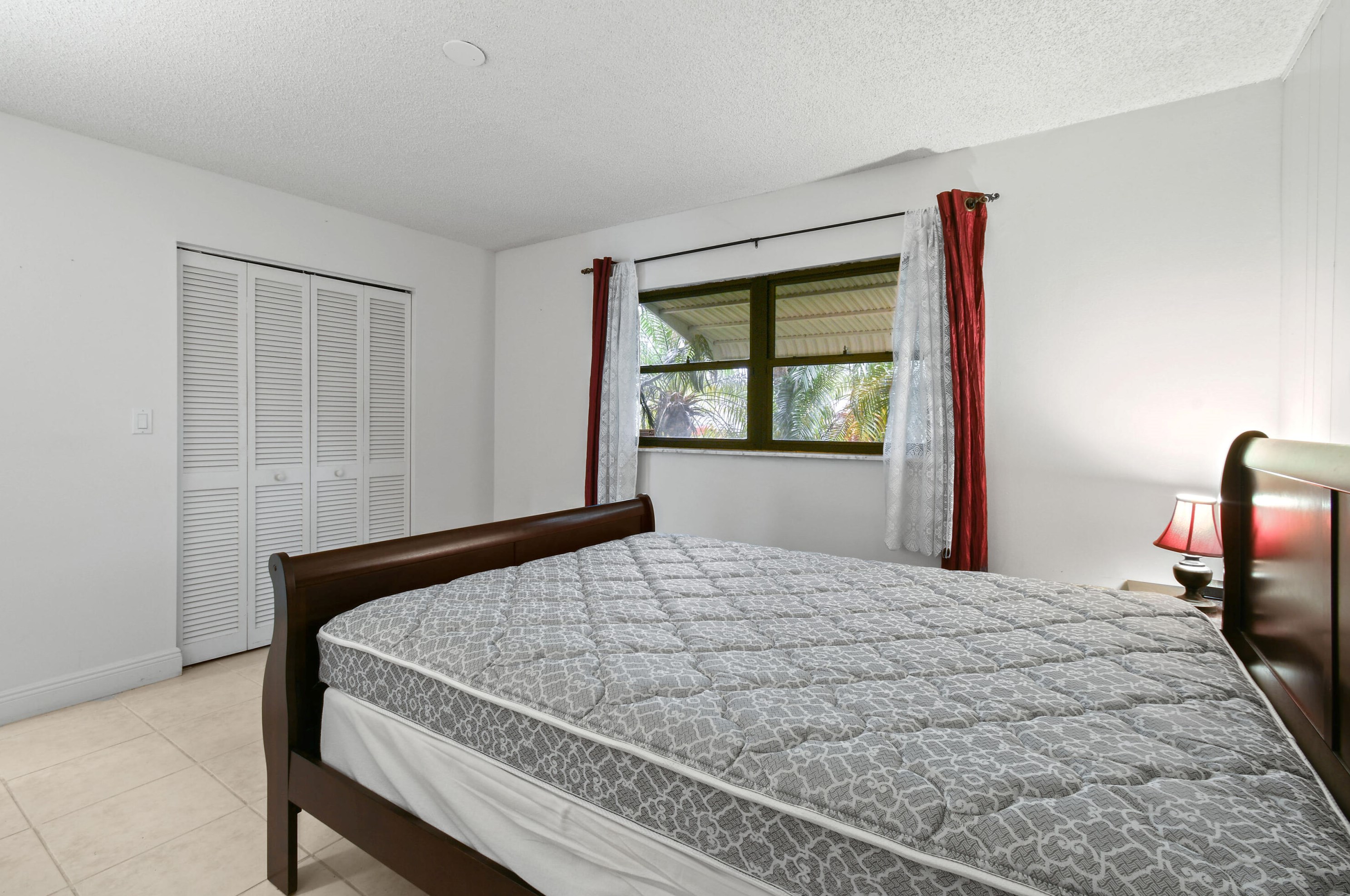 7906 Pensacola Rd, Fort Pierce FL  34951-1446 exterior