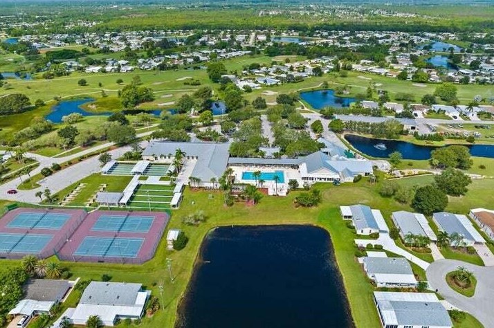 3812 Hydrilla Ct, Fort Pierce FL  34952-3153 exterior