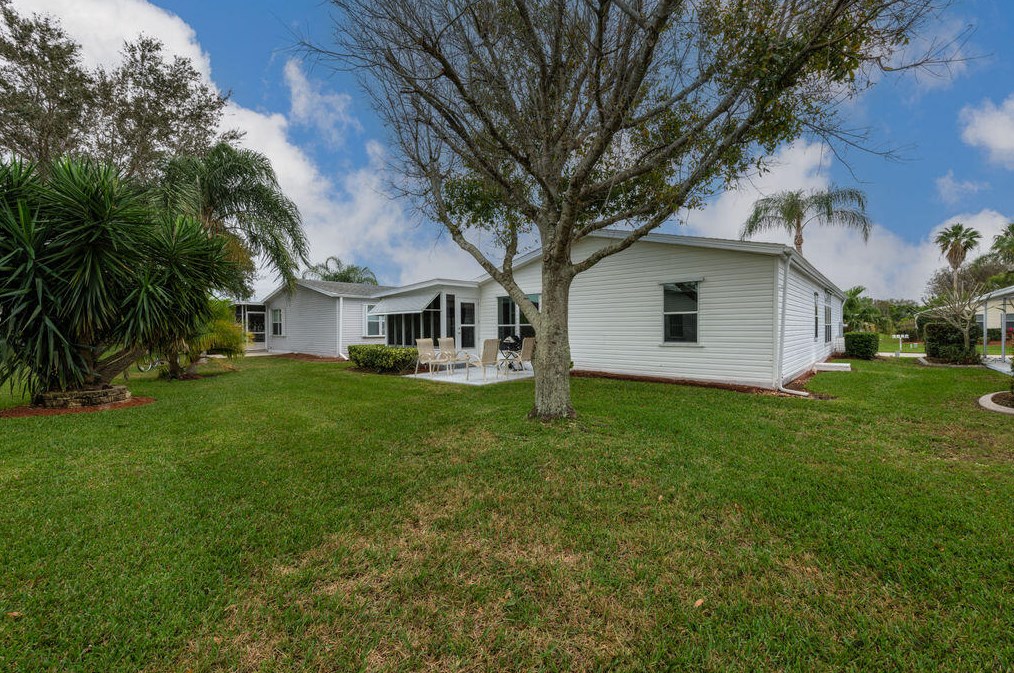 3812 Hydrilla Ct, Fort Pierce FL  34952-3153 exterior