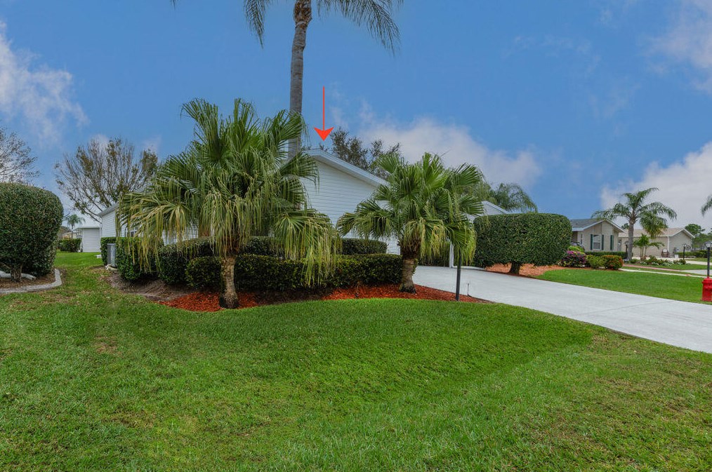 3812 Hydrilla Ct, Fort Pierce FL  34952-3153 exterior