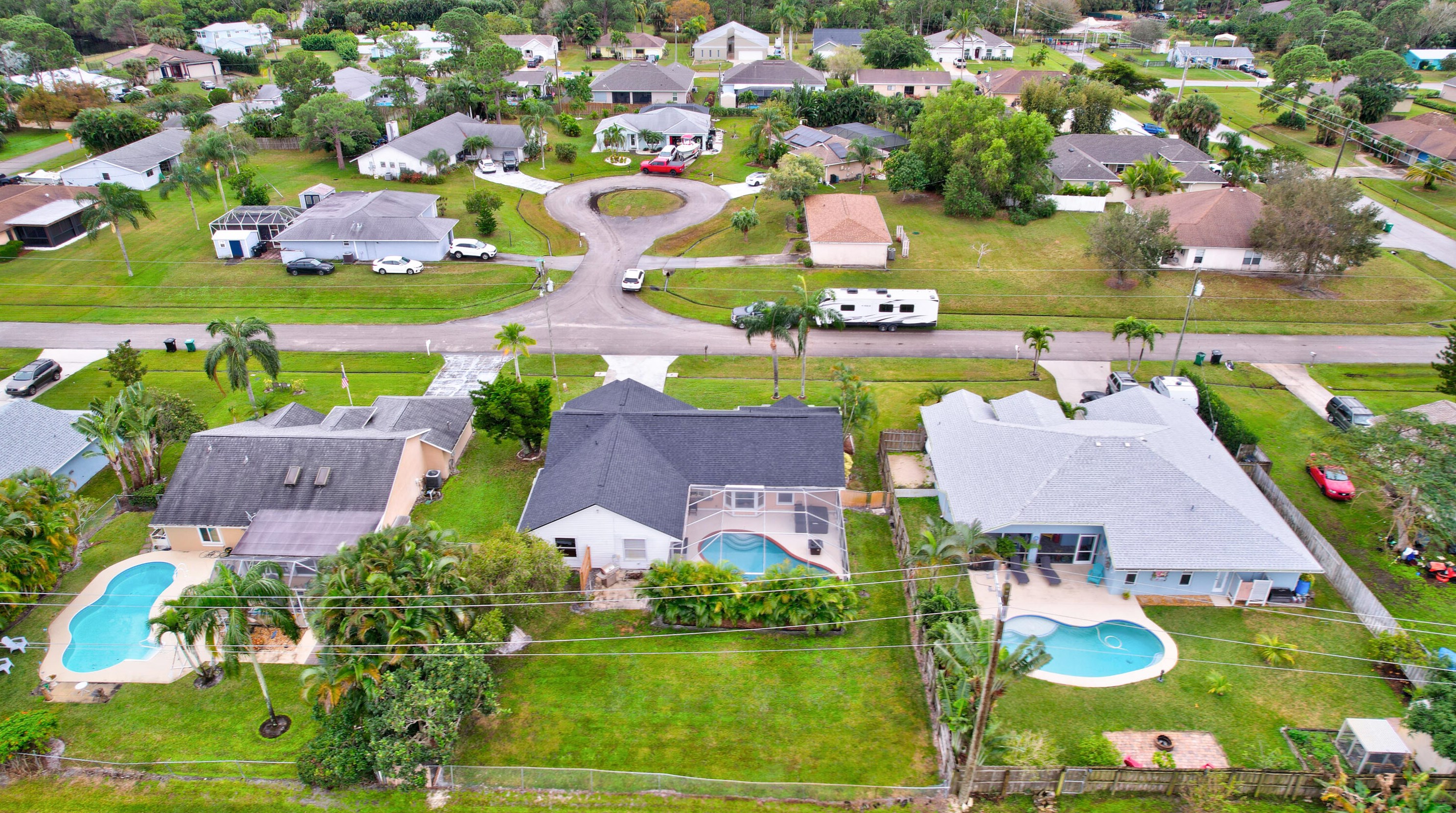 2737 Caladium Ave, Fort Pierce FL  34952-7218 exterior