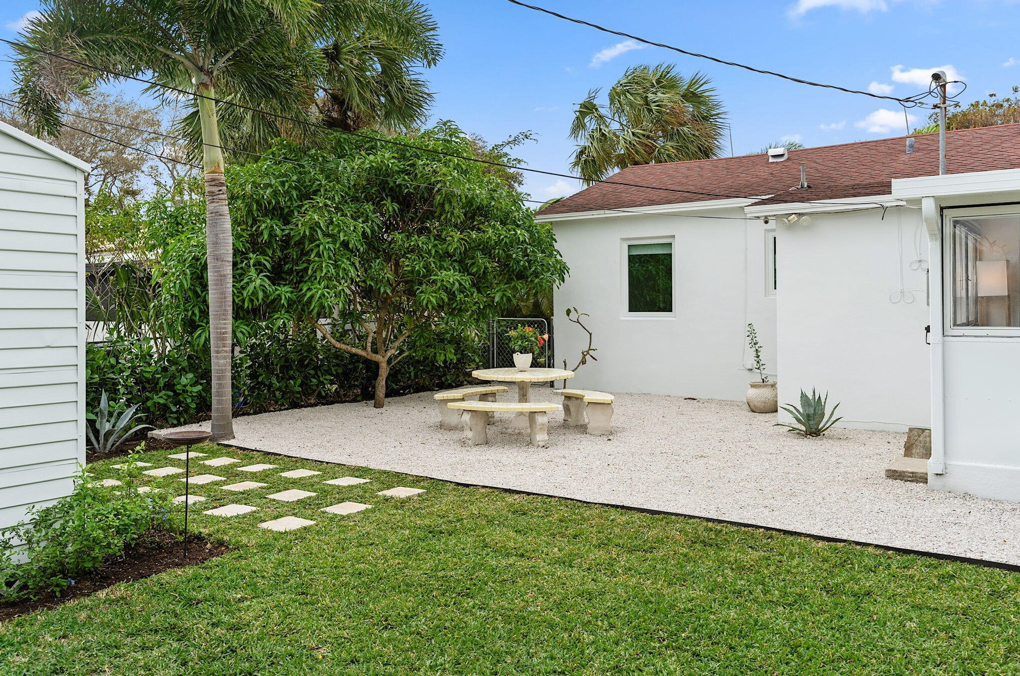 1612 N St, Lake Worth FL  33460-6633 exterior