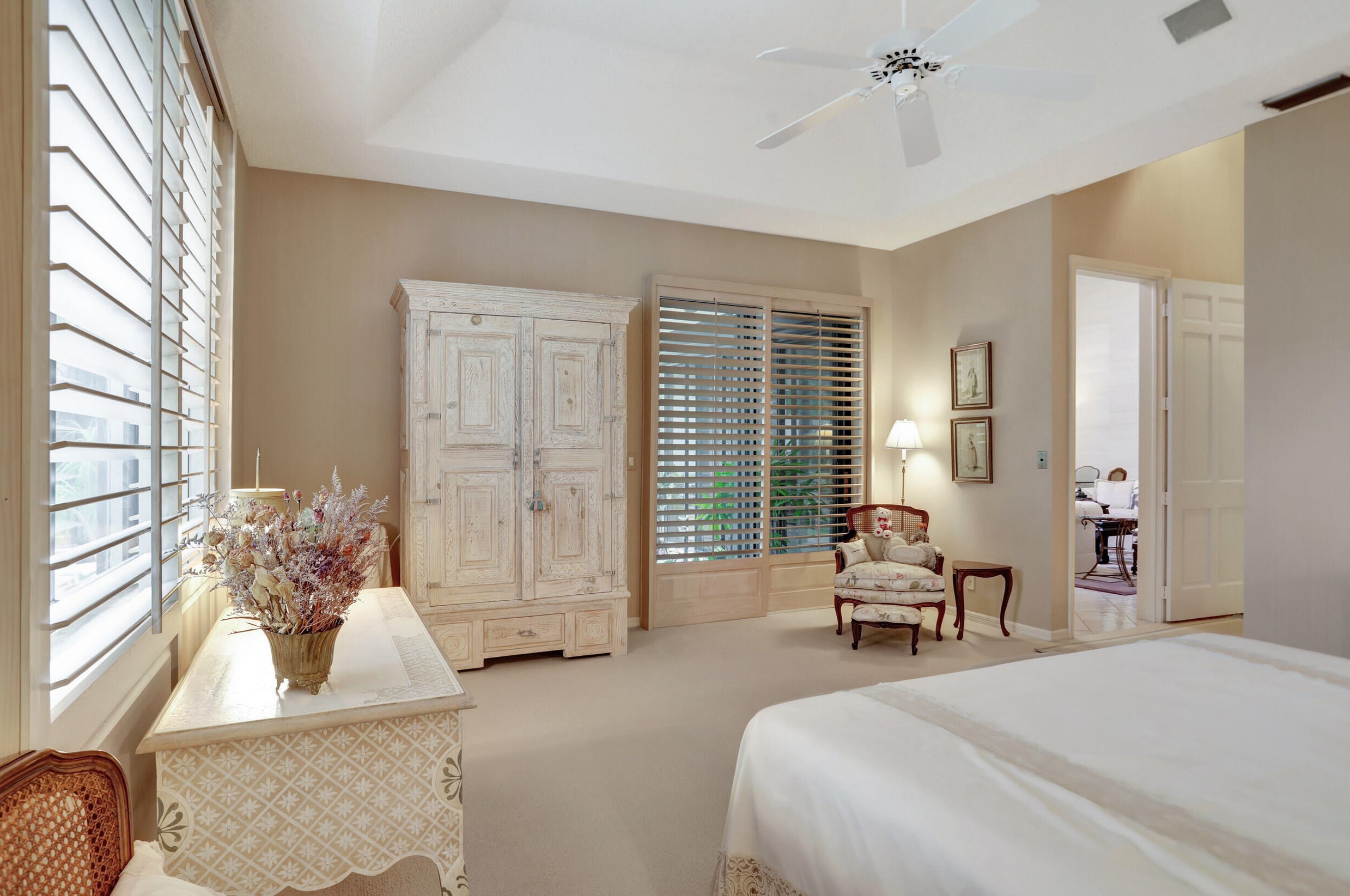 20039 Waters Edge Dr, Boca Raton FL  33434-3575 exterior