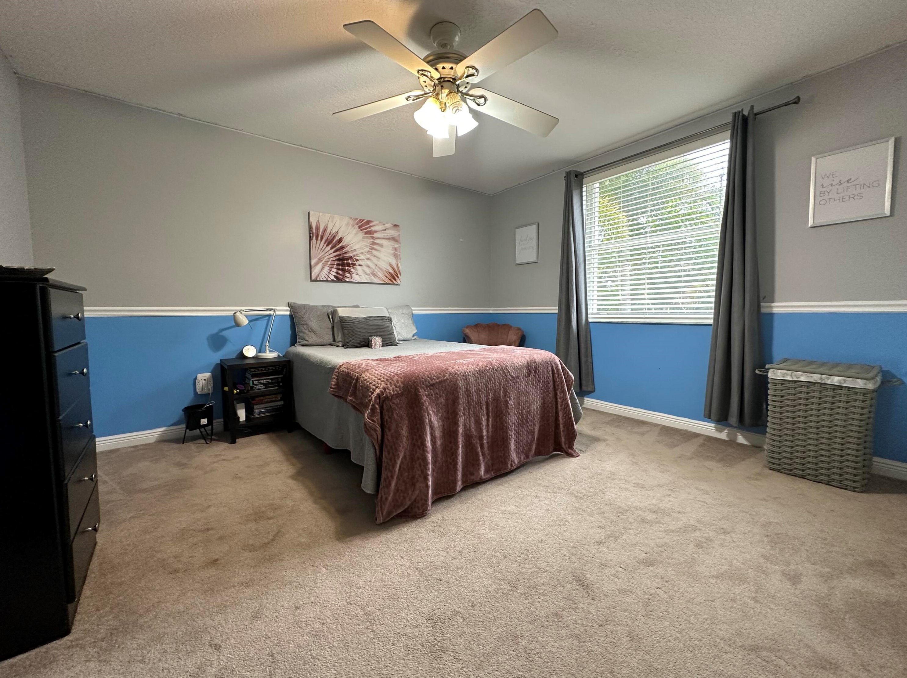 6449 Stonehurst Cir, Lake Worth FL  33467-7373 exterior