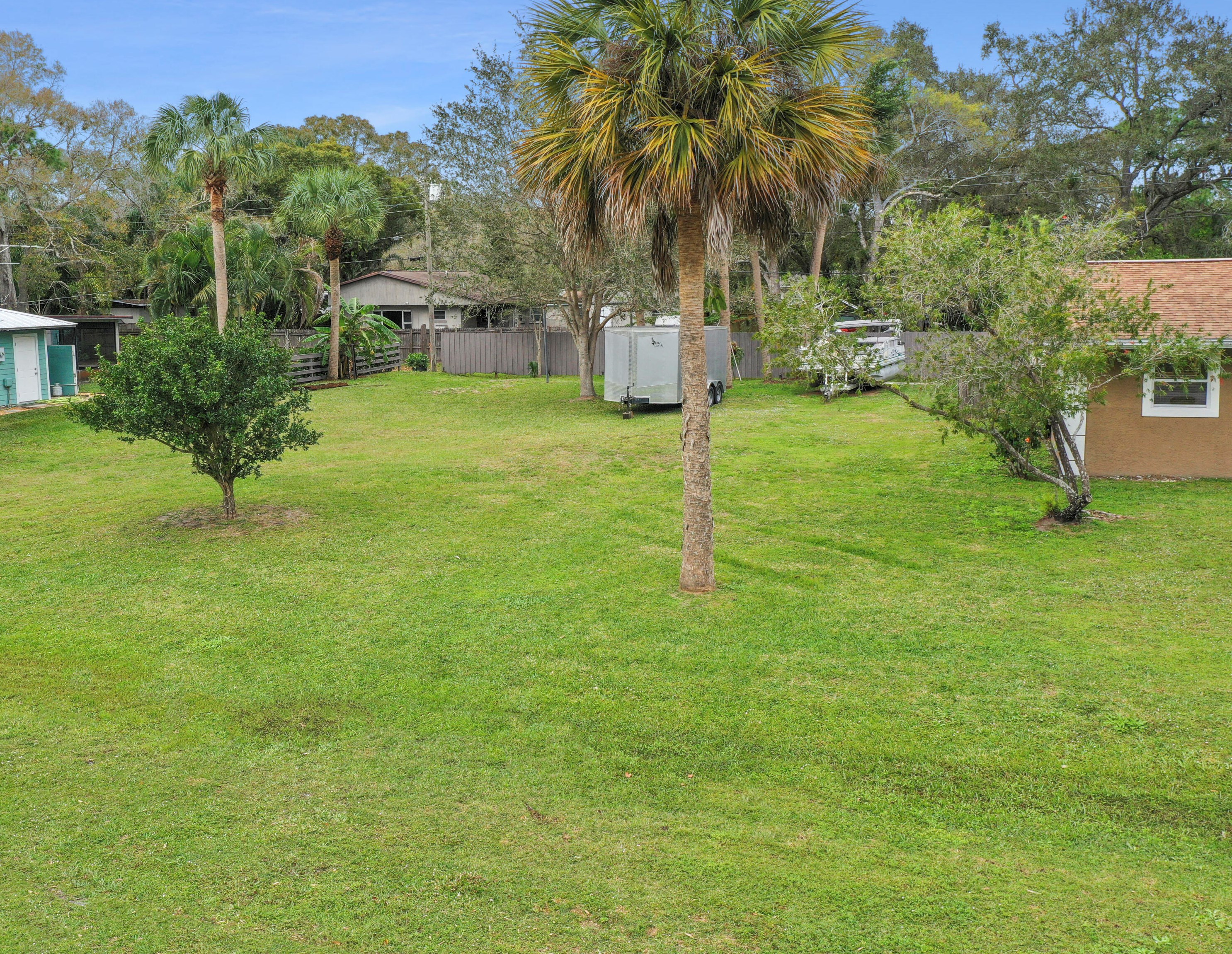 7502 James Rd, Fort Pierce FL 34951-2180 exterior