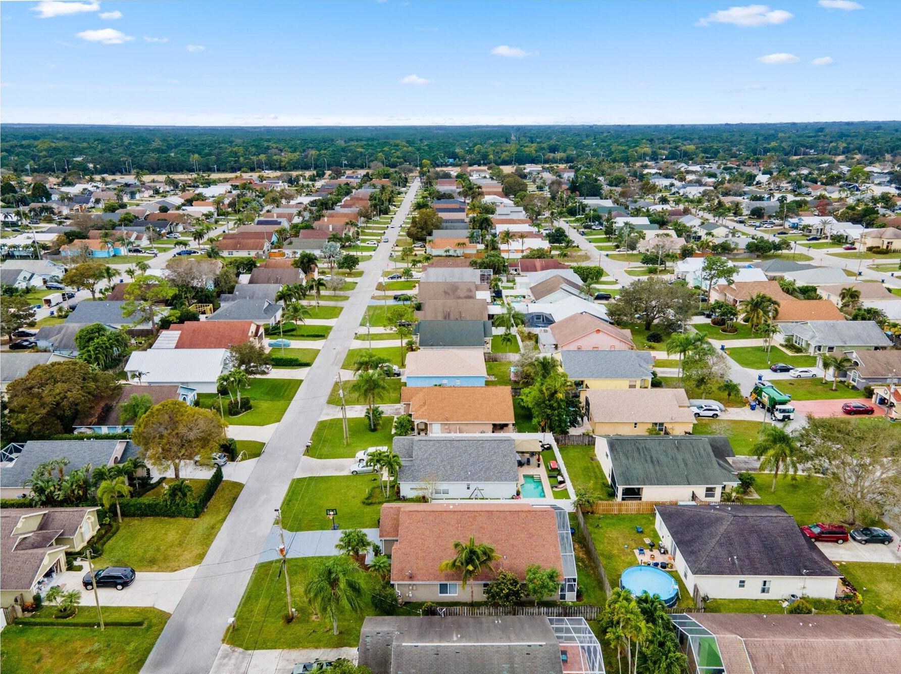6069 Pompano St, Jupiter FL  33458-6660 exterior