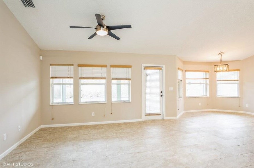 4801 Myrtle Dr, Fort Pierce FL  34982-3800 exterior