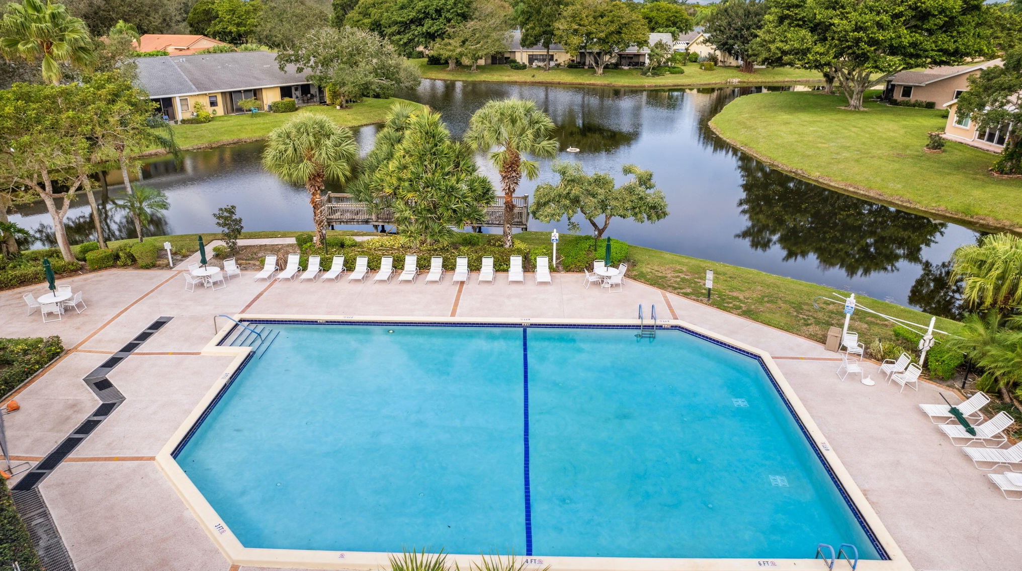 10812 Waterberry Dr, Boca Raton FL  33498-1689 exterior