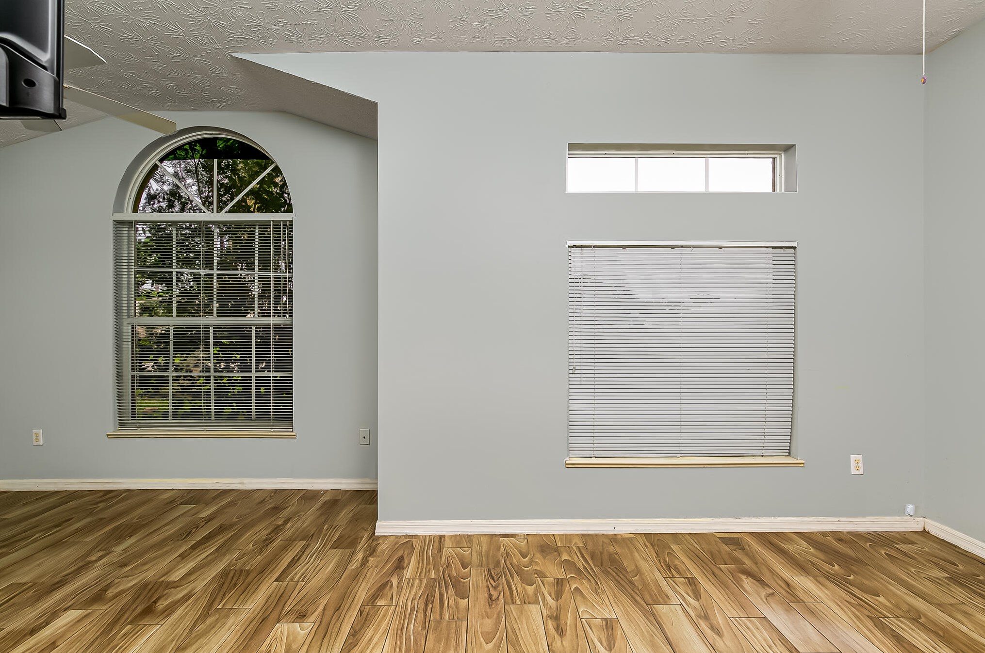 365 Whitmore Dr, Fort Pierce FL  34984-4531 exterior