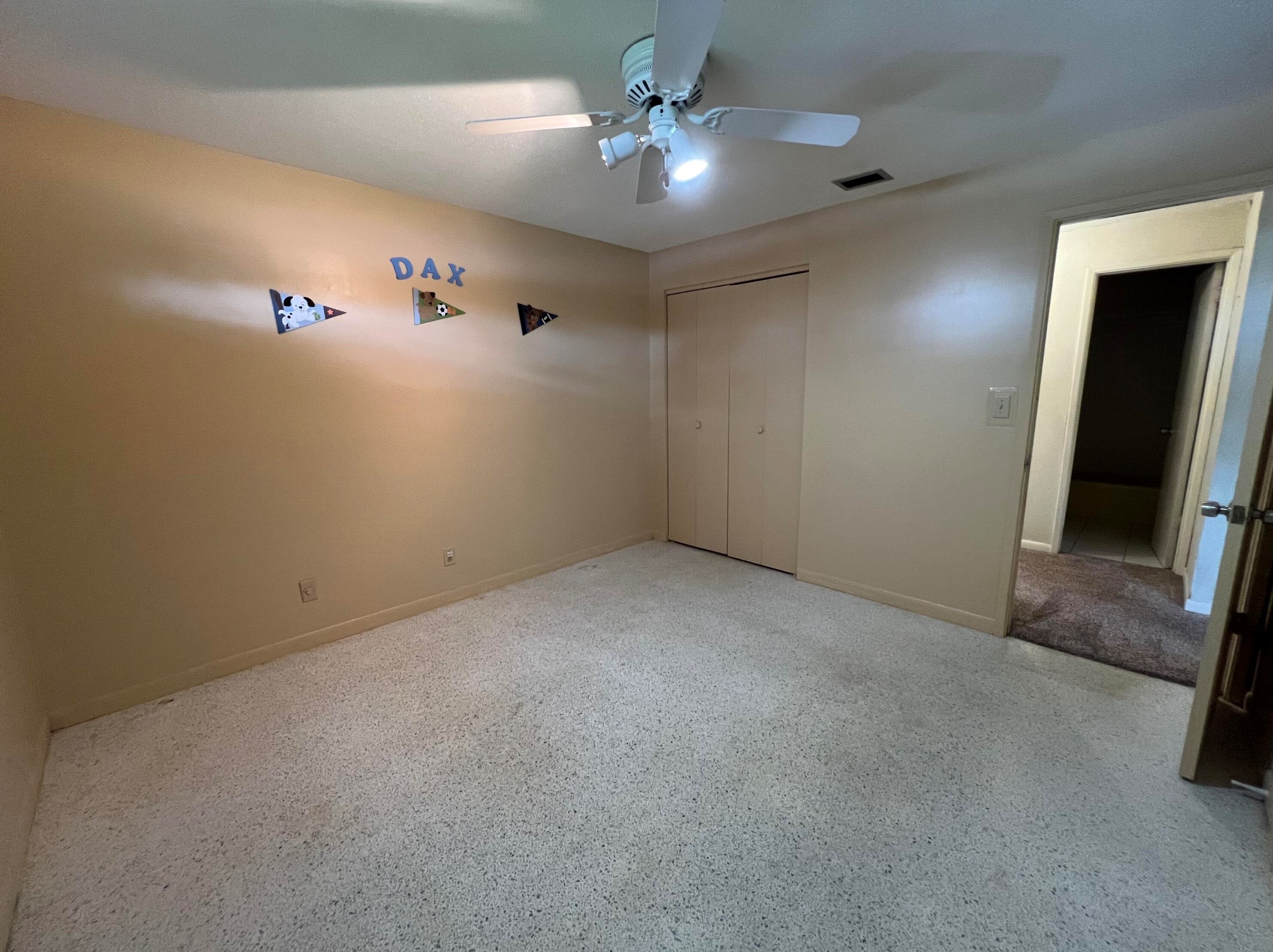 432 Gulfstream Rd, Lake Worth FL 33461-1511 exterior