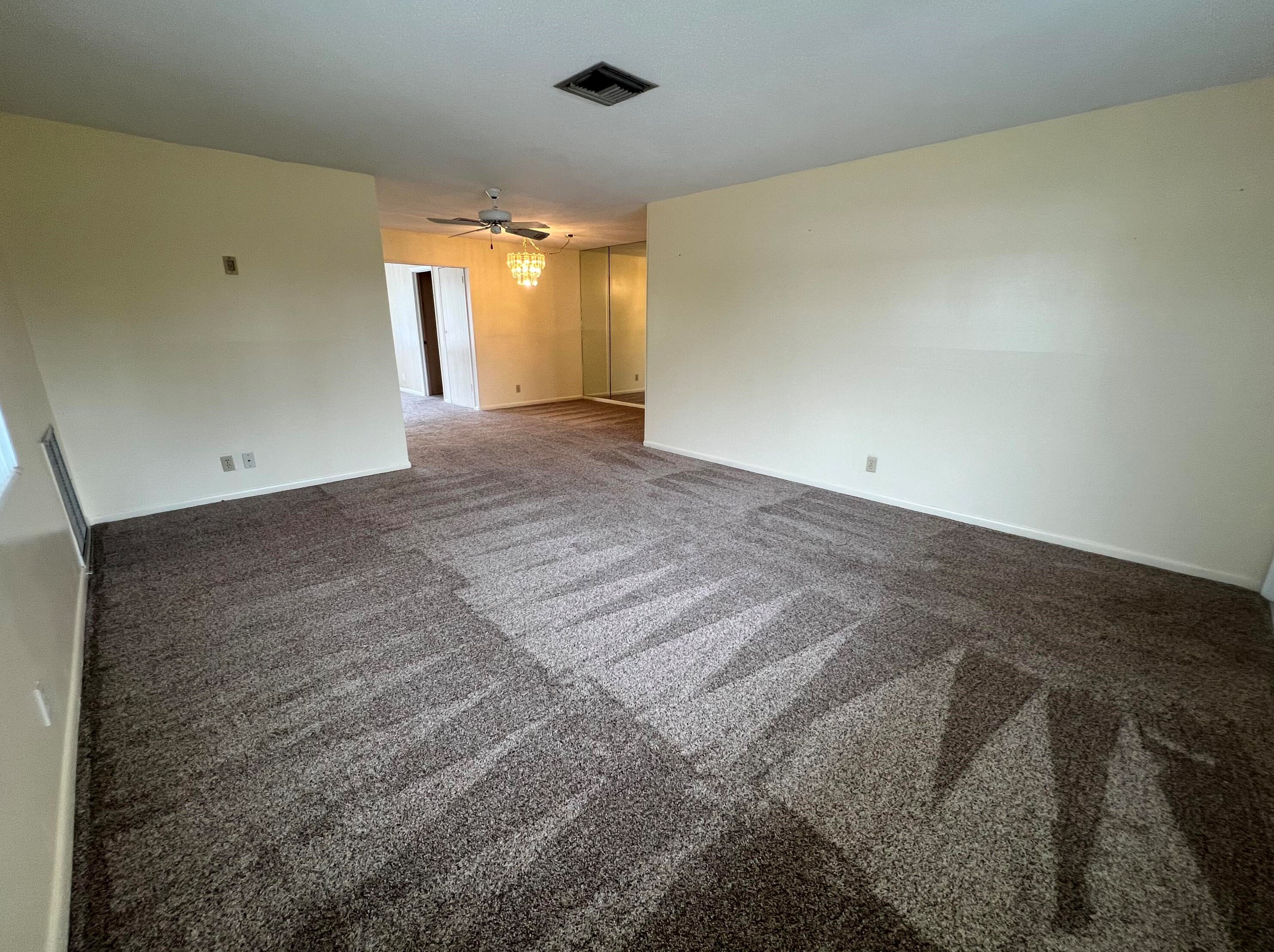 432 Gulfstream Rd, Lake Worth FL 33461-1511 exterior