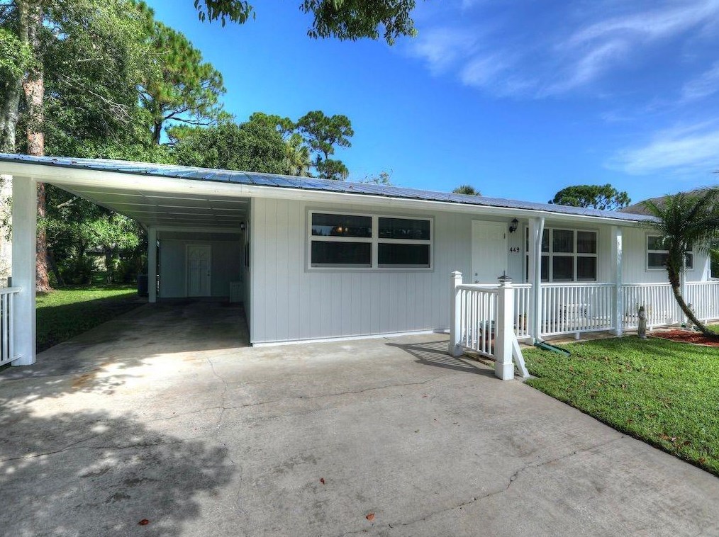 449 Coply Ter, Sebastian FL  32958-6507 exterior
