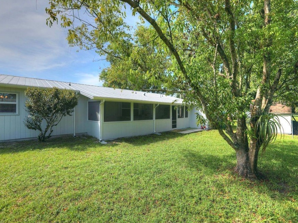 449 Coply Ter, Sebastian FL  32958-6507 exterior
