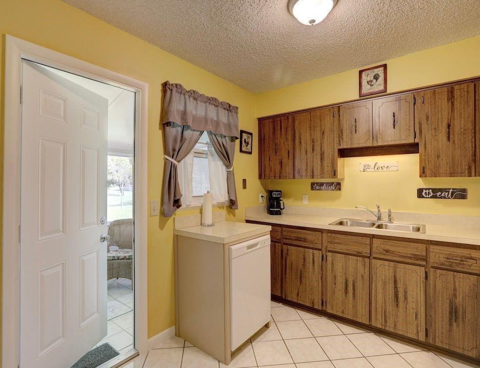 449 Coply Ter, Sebastian FL  32958-6507 exterior
