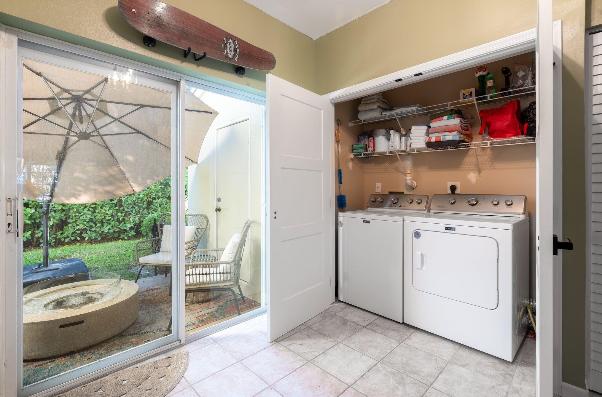 828 Kokomo Key Ln, Delray Beach FL  33483-6027 exterior