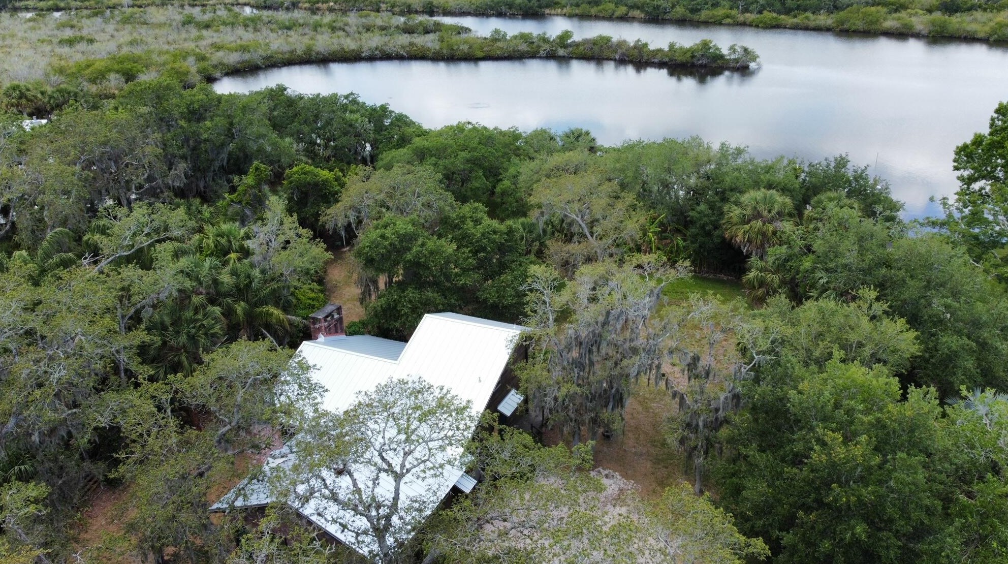 11705 Roseland Rd, Roseland FL  32957-7000 exterior