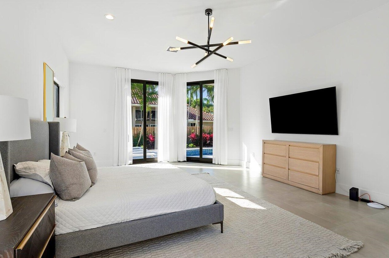 636 Eddy St, Boca Raton FL 33487-1749 exterior