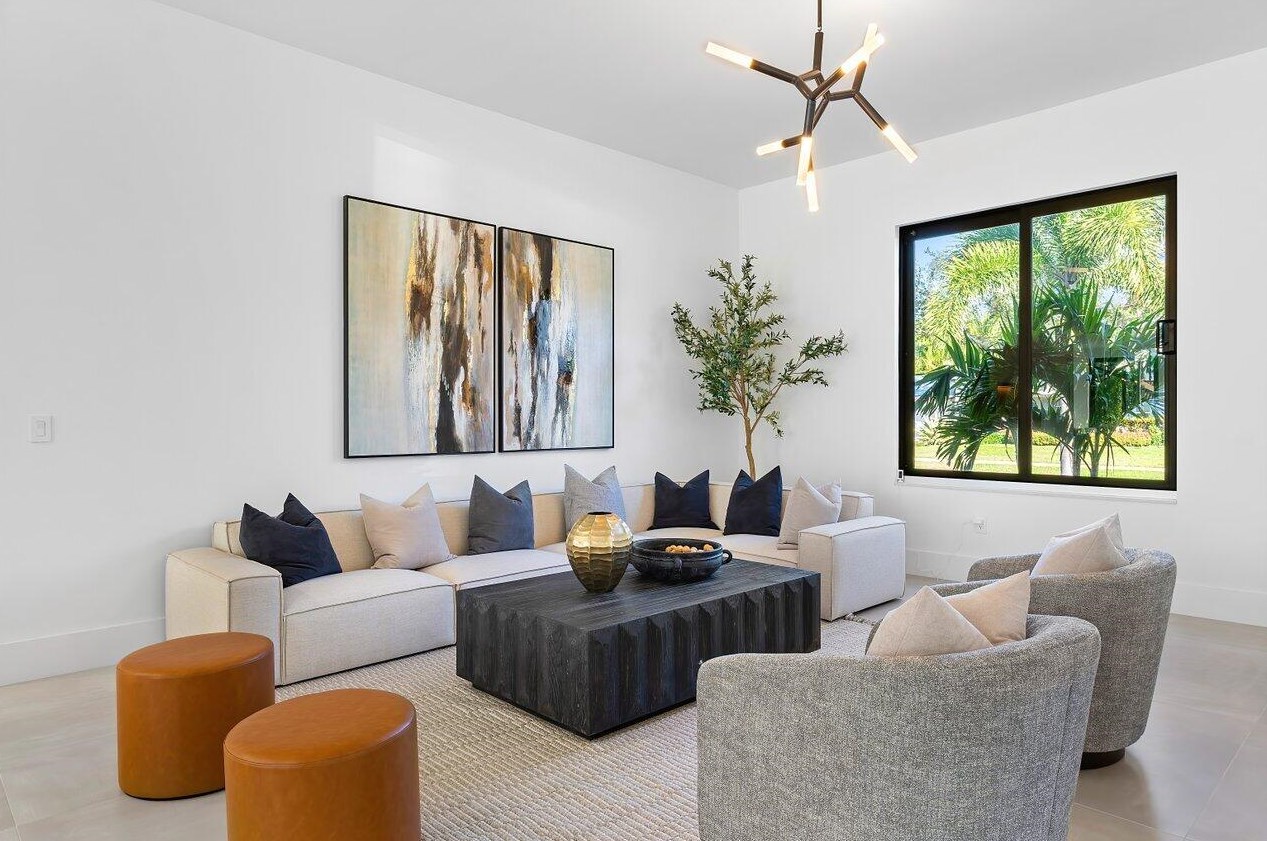 636 Eddy St, Boca Raton FL 33487-1749 exterior