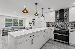 1010 134th St, Miami FL  33161-4219 exterior