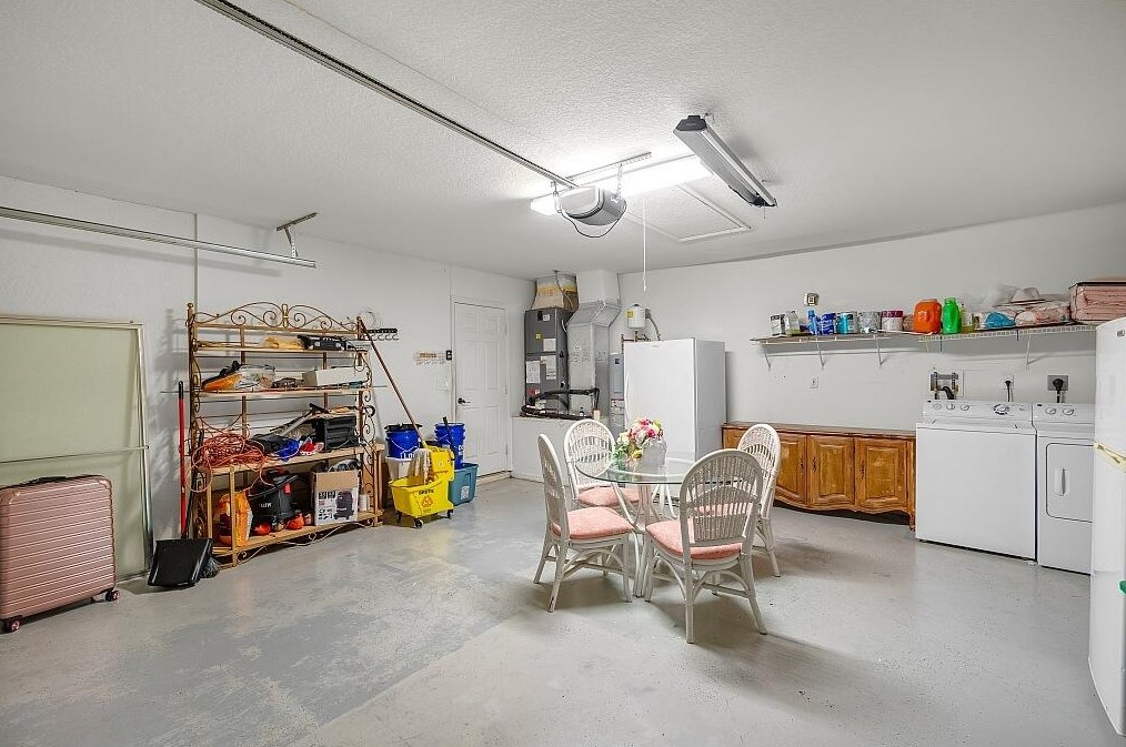 322 Carter Ave, Fort Pierce FL  34983-3006 exterior