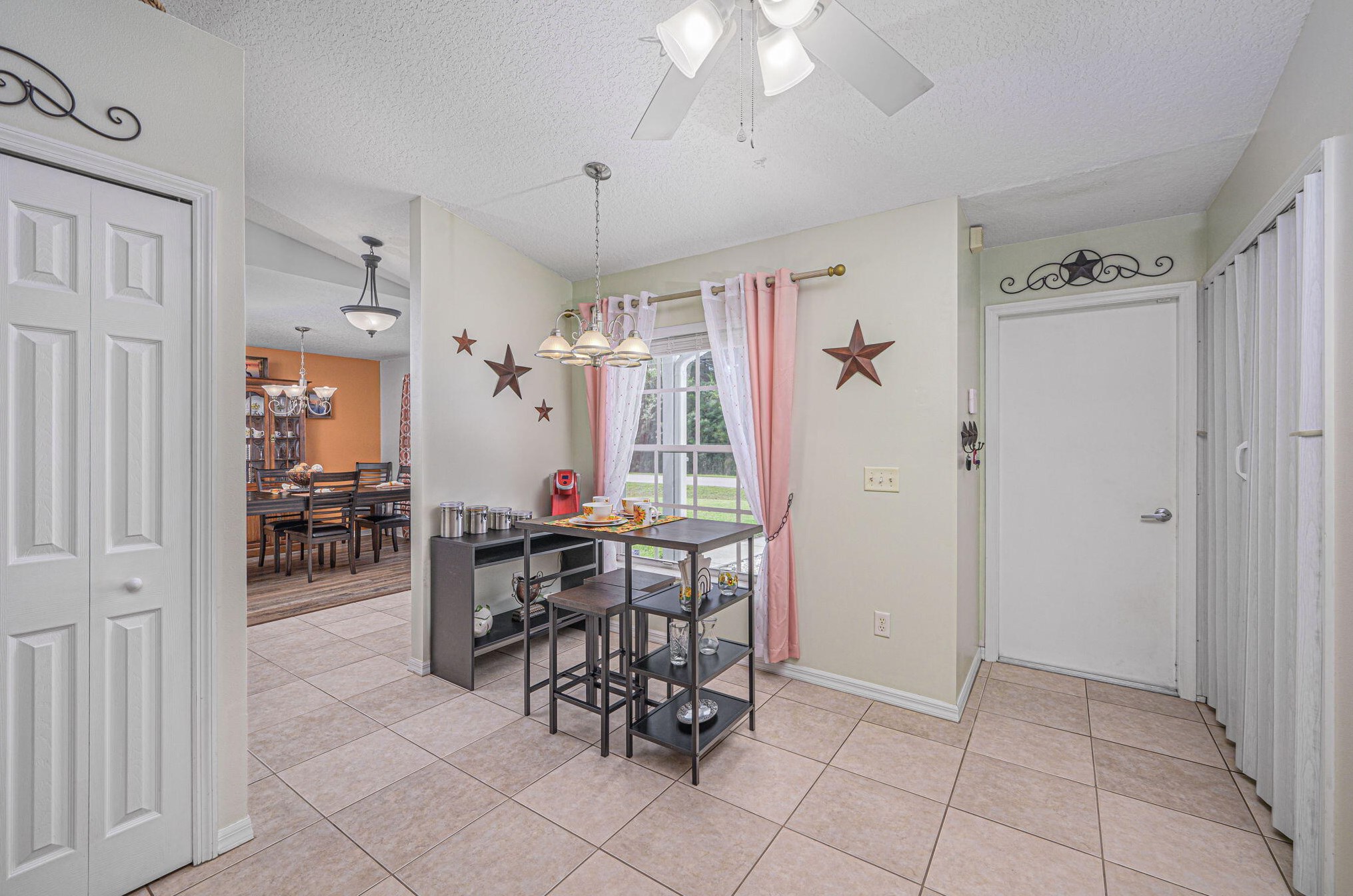 6121 Densaw Ter, Fort Pierce FL  34986-3761 exterior