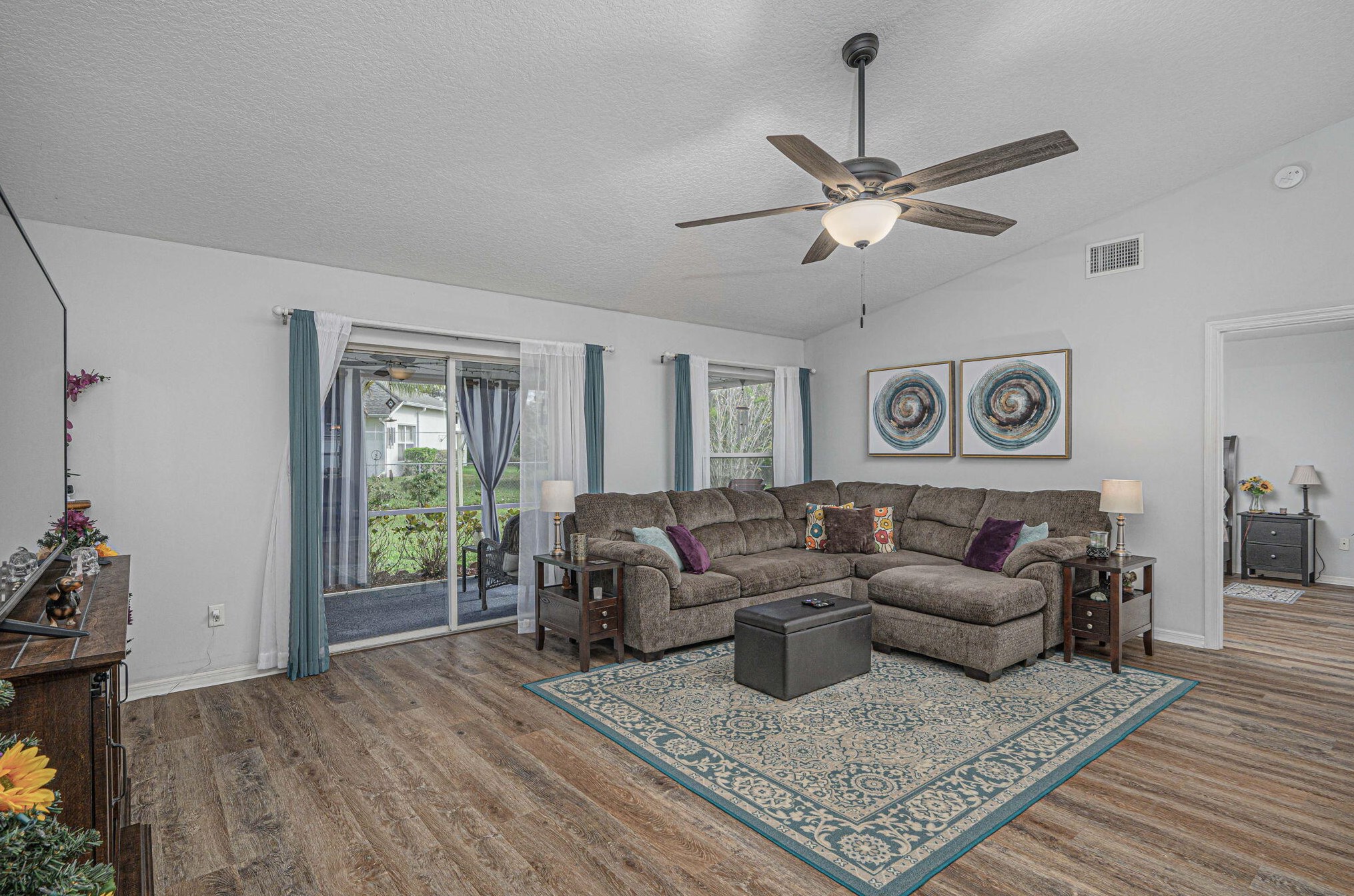 6121 Densaw Ter, Fort Pierce FL  34986-3761 exterior