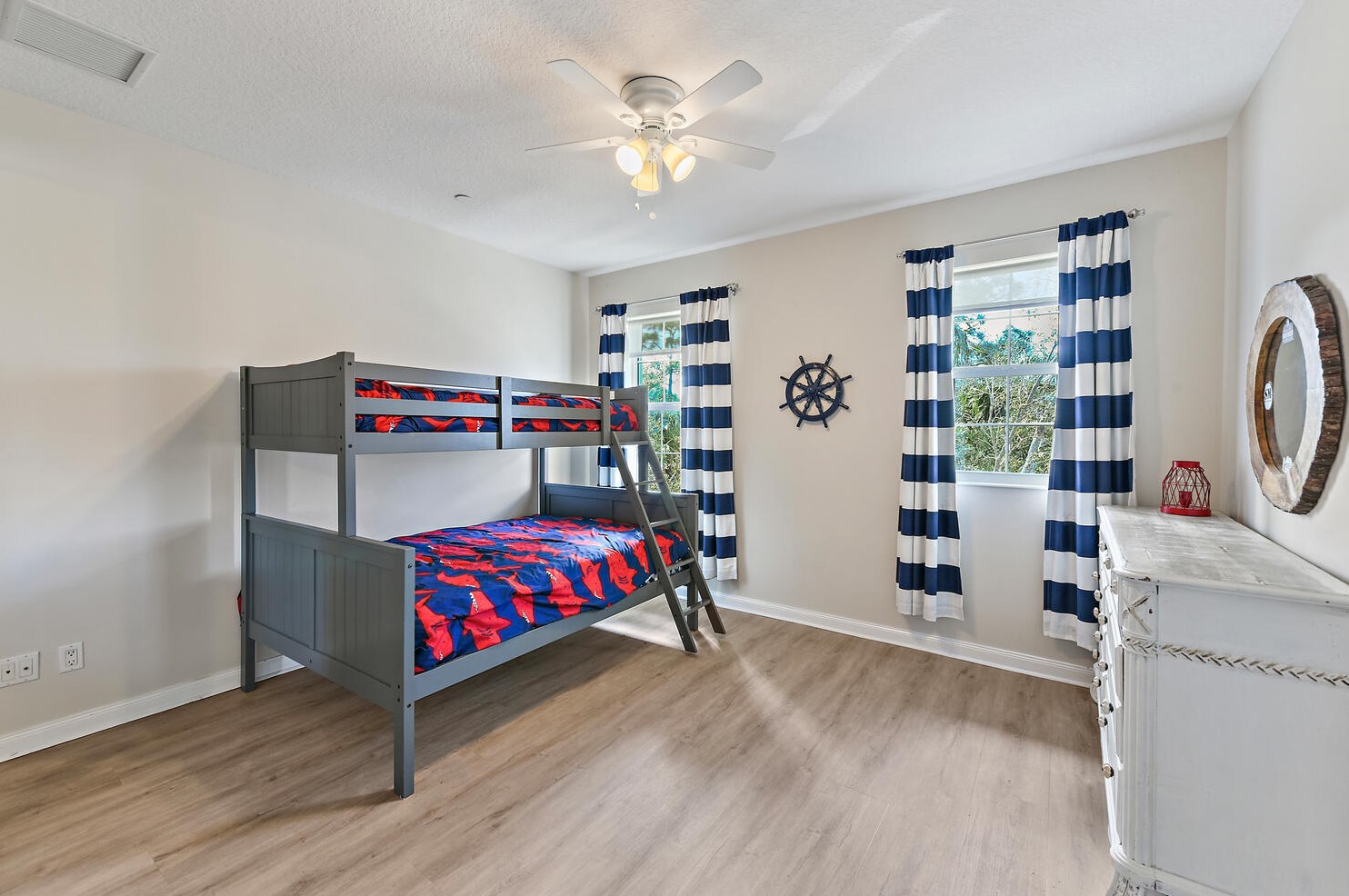 3261 Community Dr, Jupiter FL  33458-8217 exterior