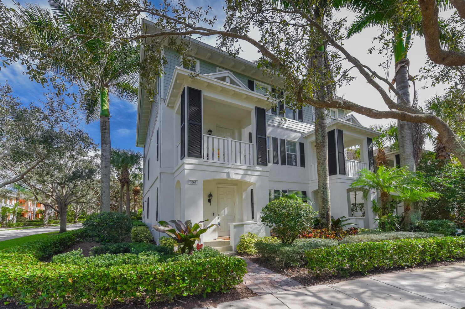 3261 Community Dr, Jupiter FL  33458-8217 exterior