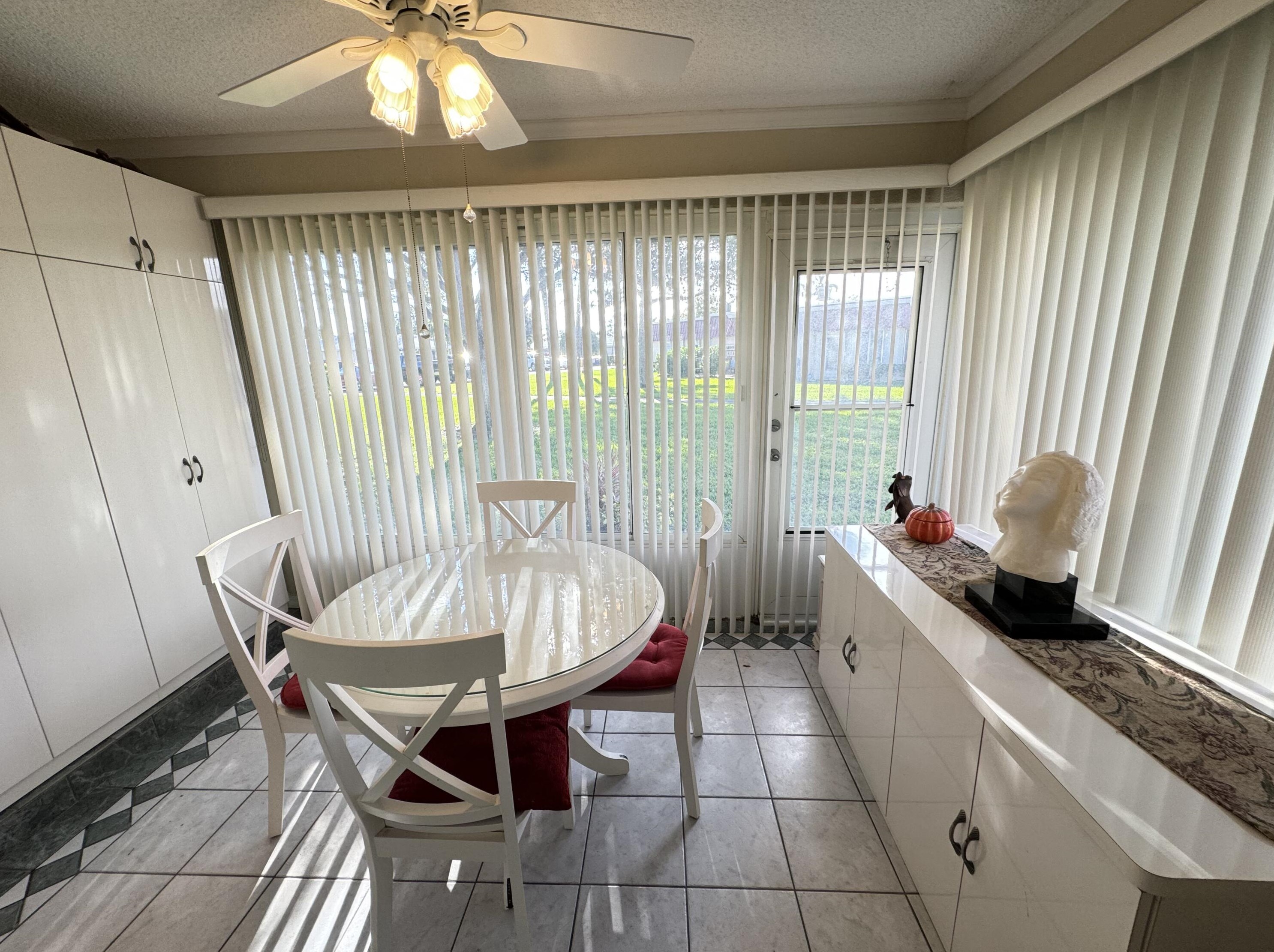 309 Cape Cod Cir, Lake Worth FL  33467-2675 exterior