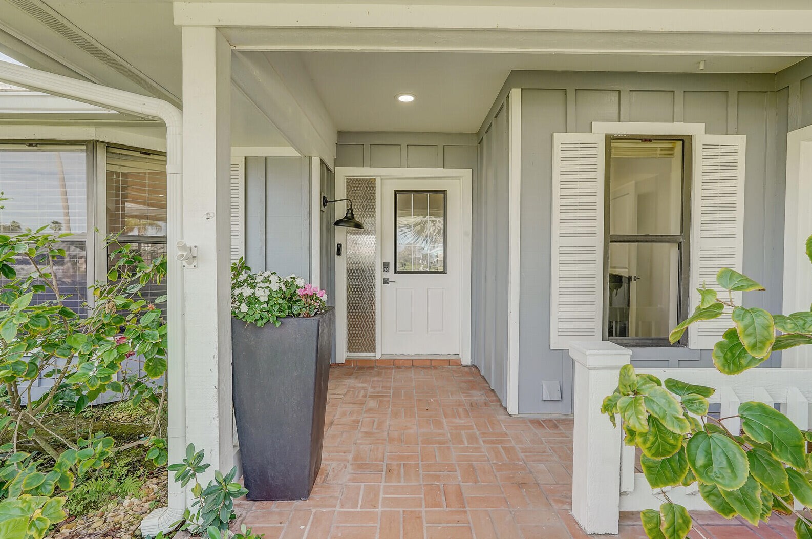 9020 Se Jupiter Narrows Pl, Hobe Sound, FL 33455