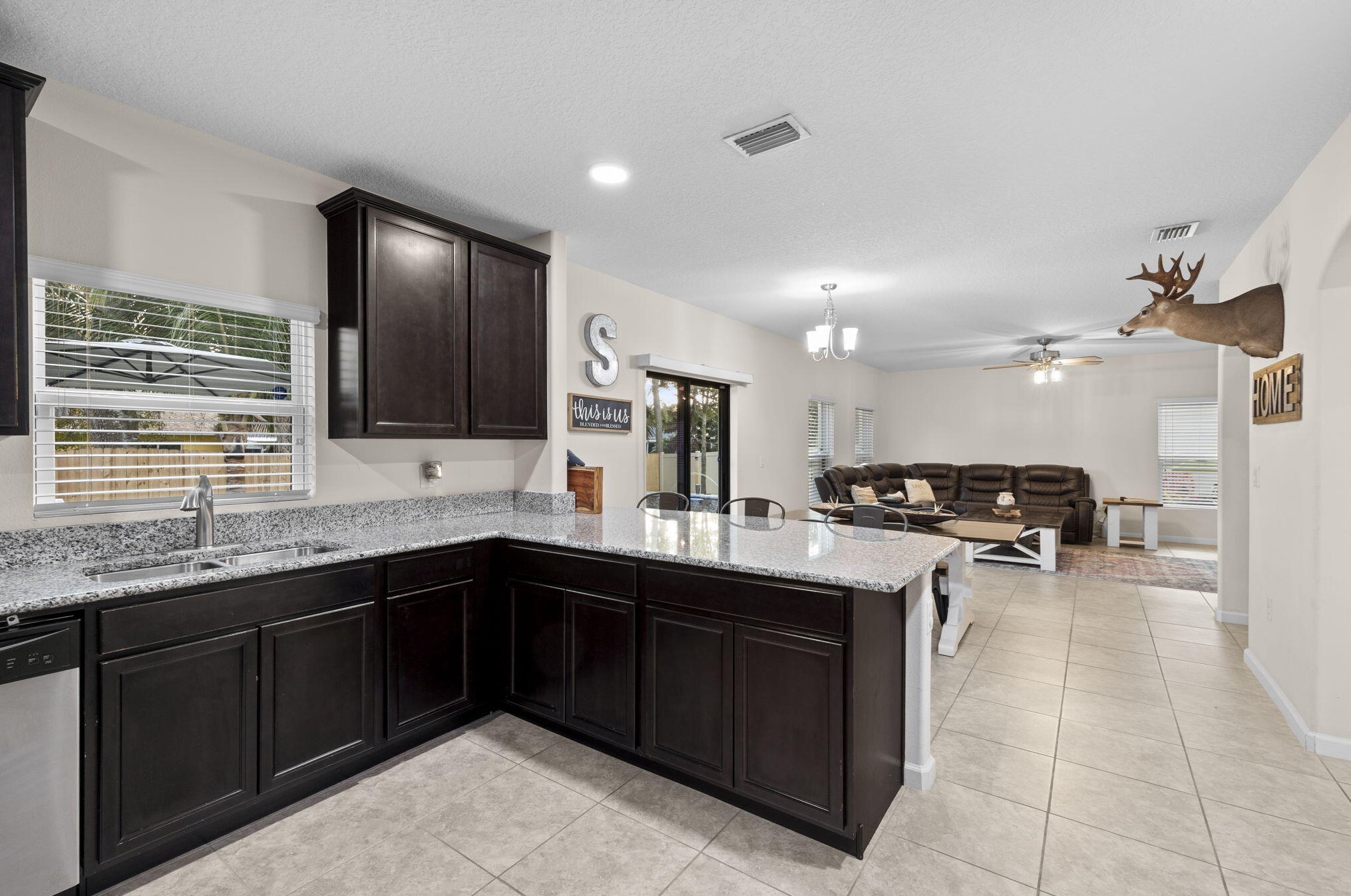 611 22nd Ave, Vero Beach FL  32962-1315 exterior