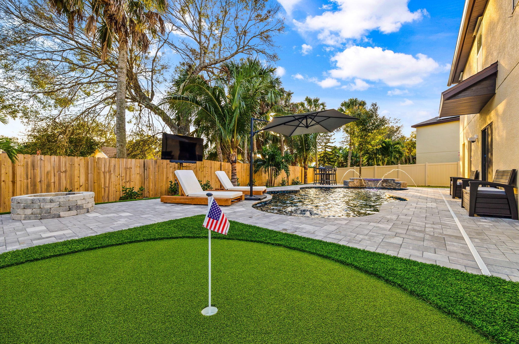 611 22nd Ave, Vero Beach FL  32962-1315 exterior