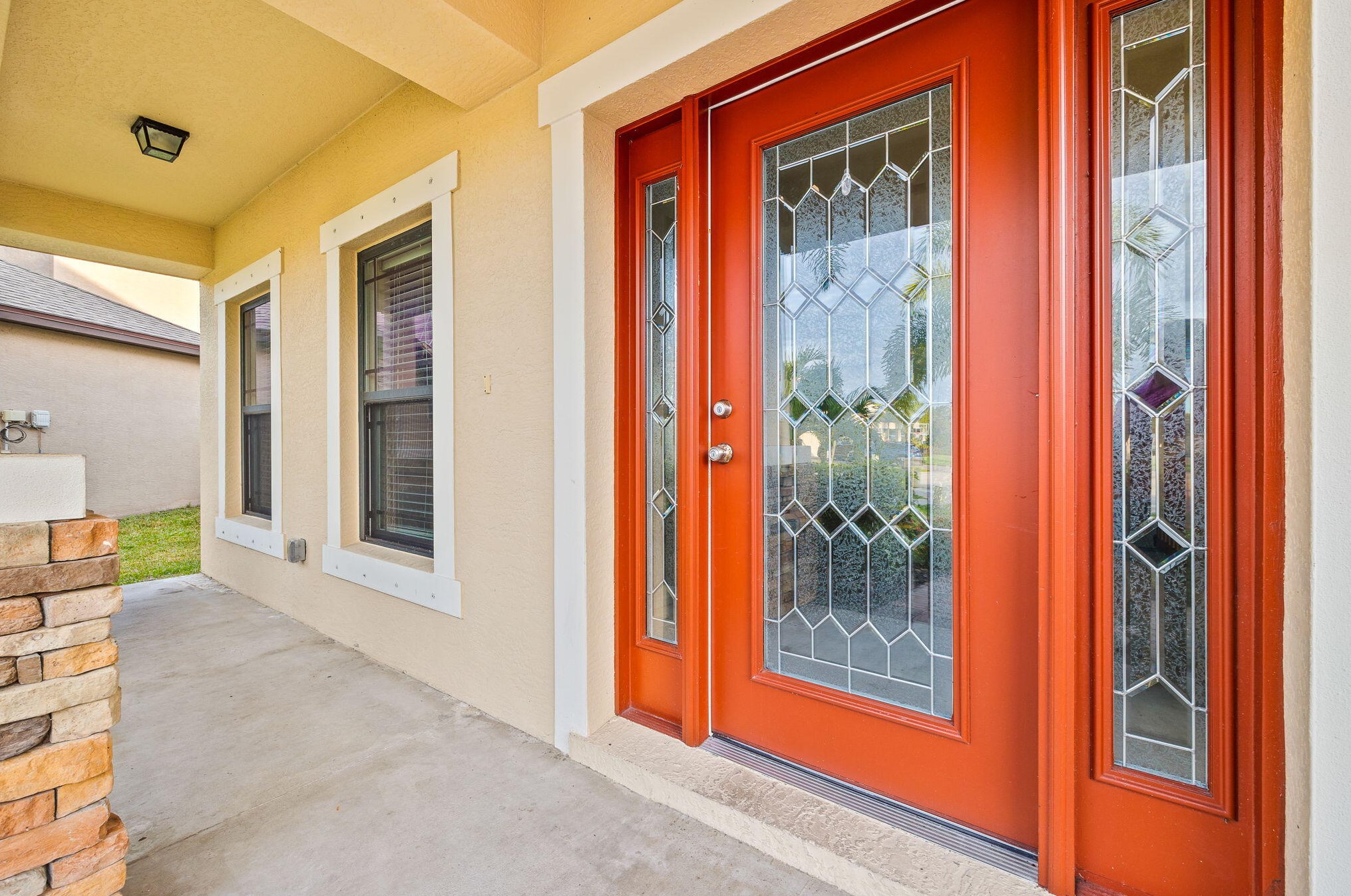 611 22nd Ave, Vero Beach FL  32962-1315 exterior