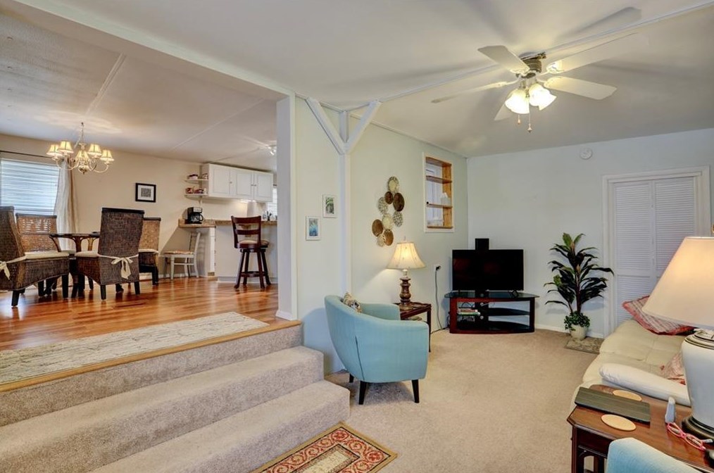 467 Egret Cir, Sebastian FL  32976-7483 exterior