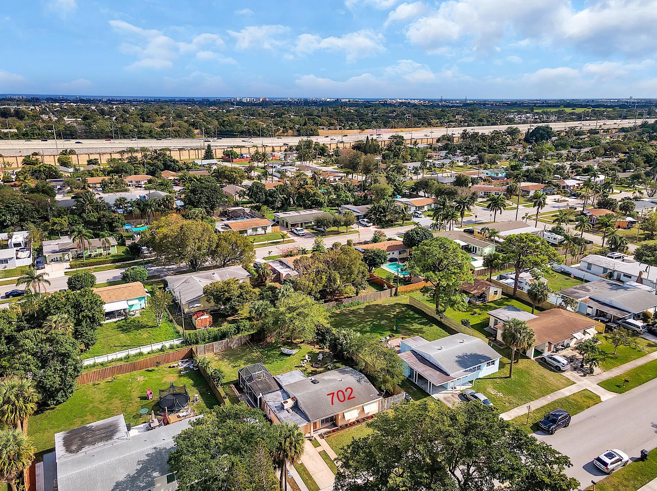 702 Snowden Dr, Lake Worth FL  33461-5734 exterior