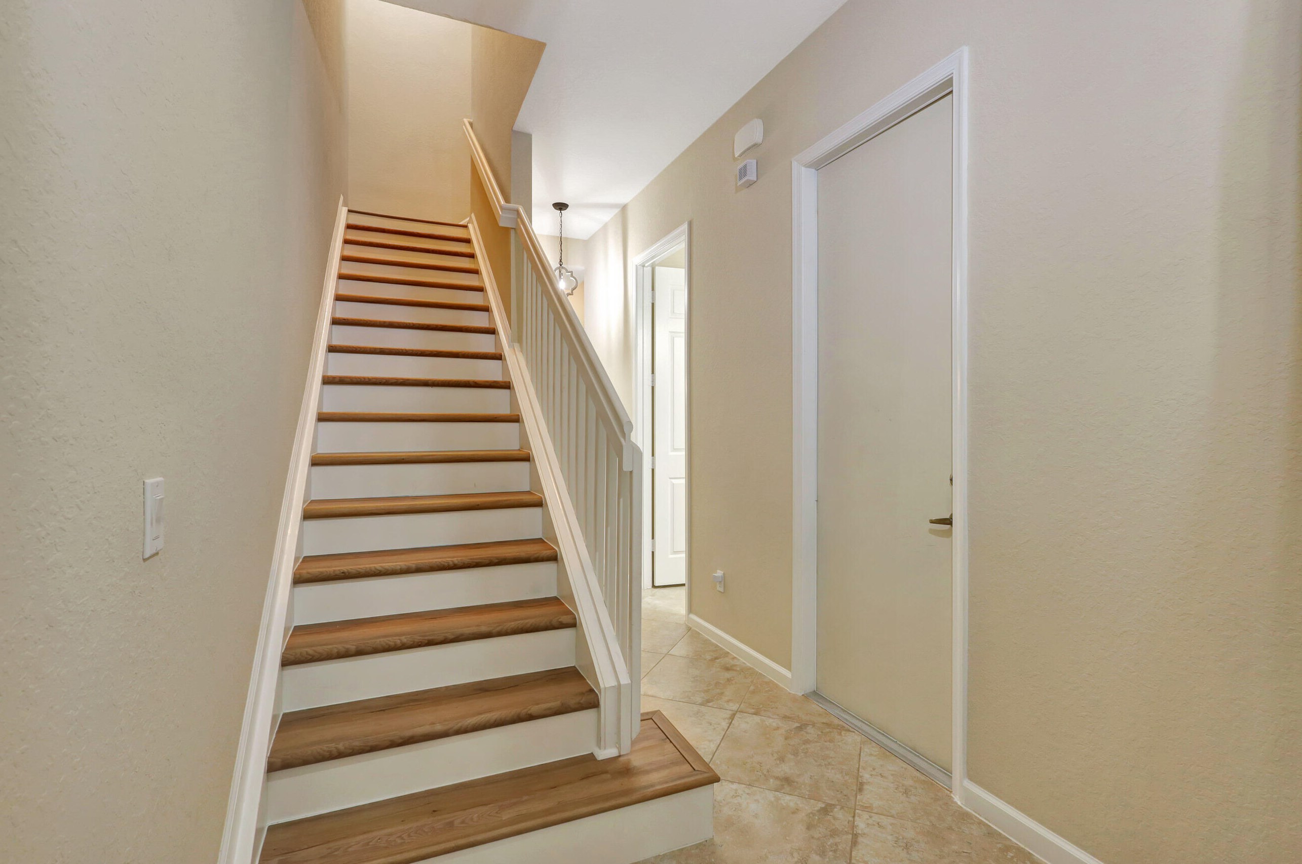 4036 Kingston Ln, West Palm Beach FL  33418-3425 exterior
