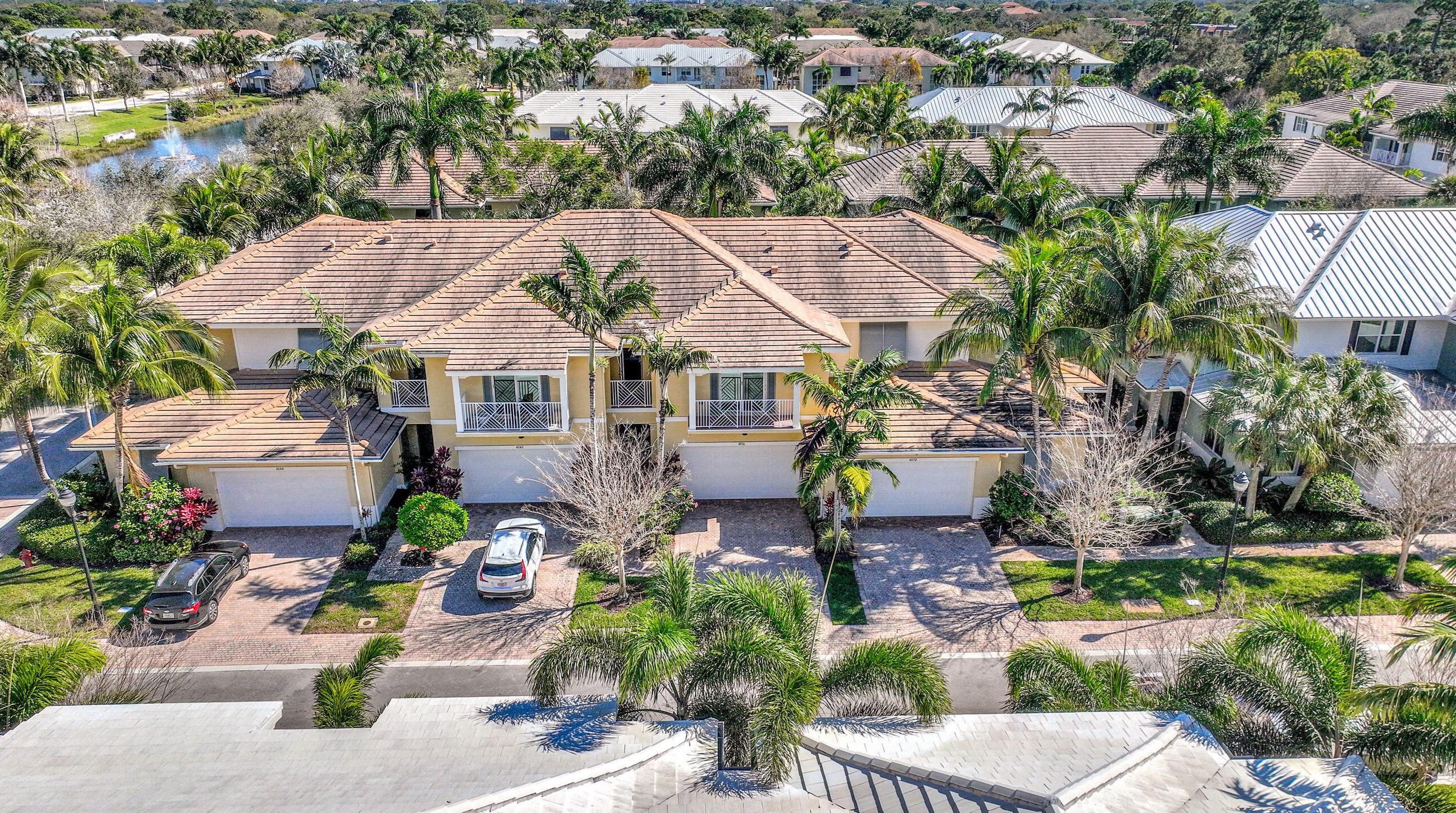 4036 Kingston Ln, West Palm Beach FL  33418-3425 exterior