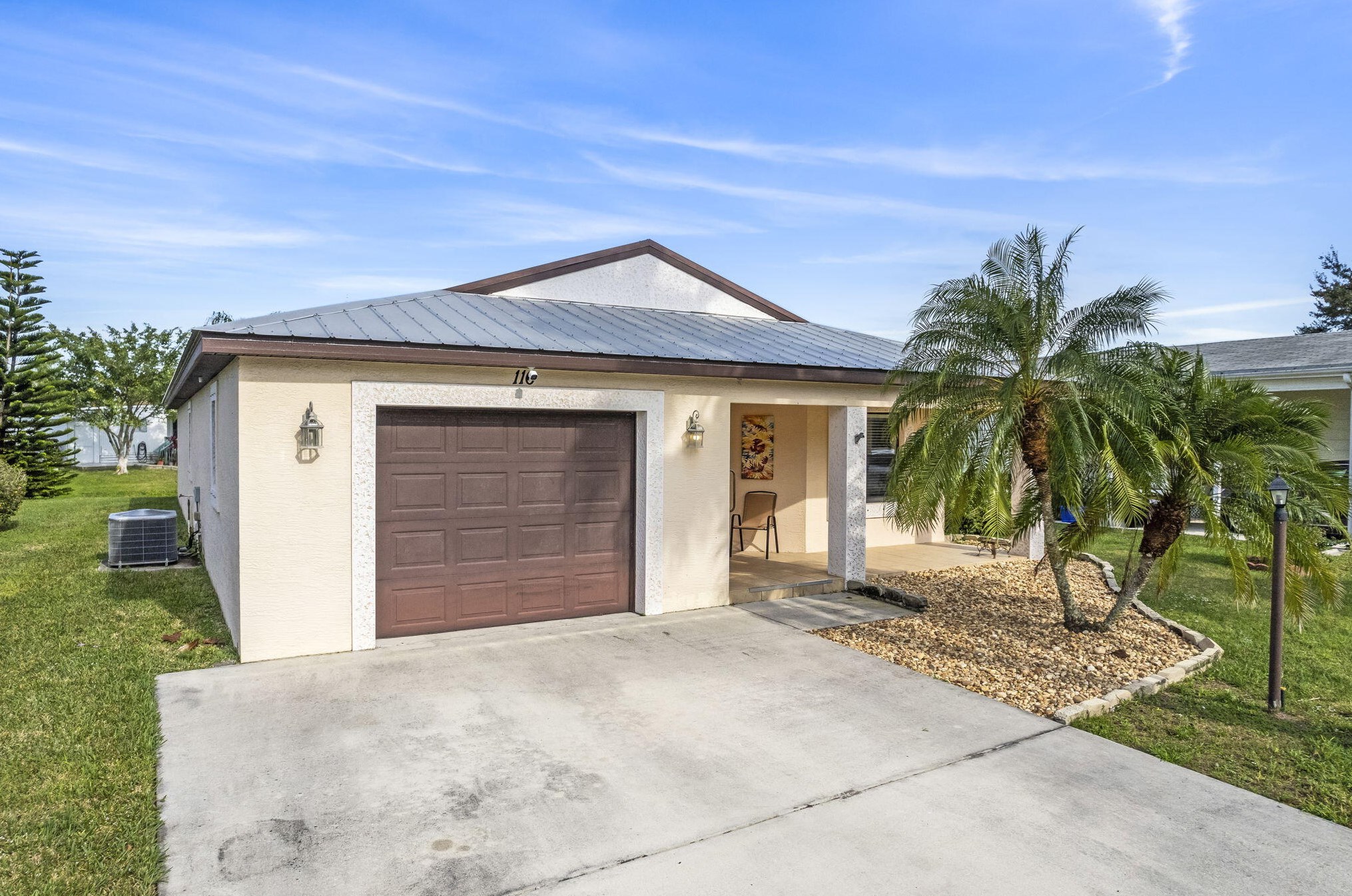 116 Camino Del Rio, Fort Pierce FL  34952-2375 exterior
