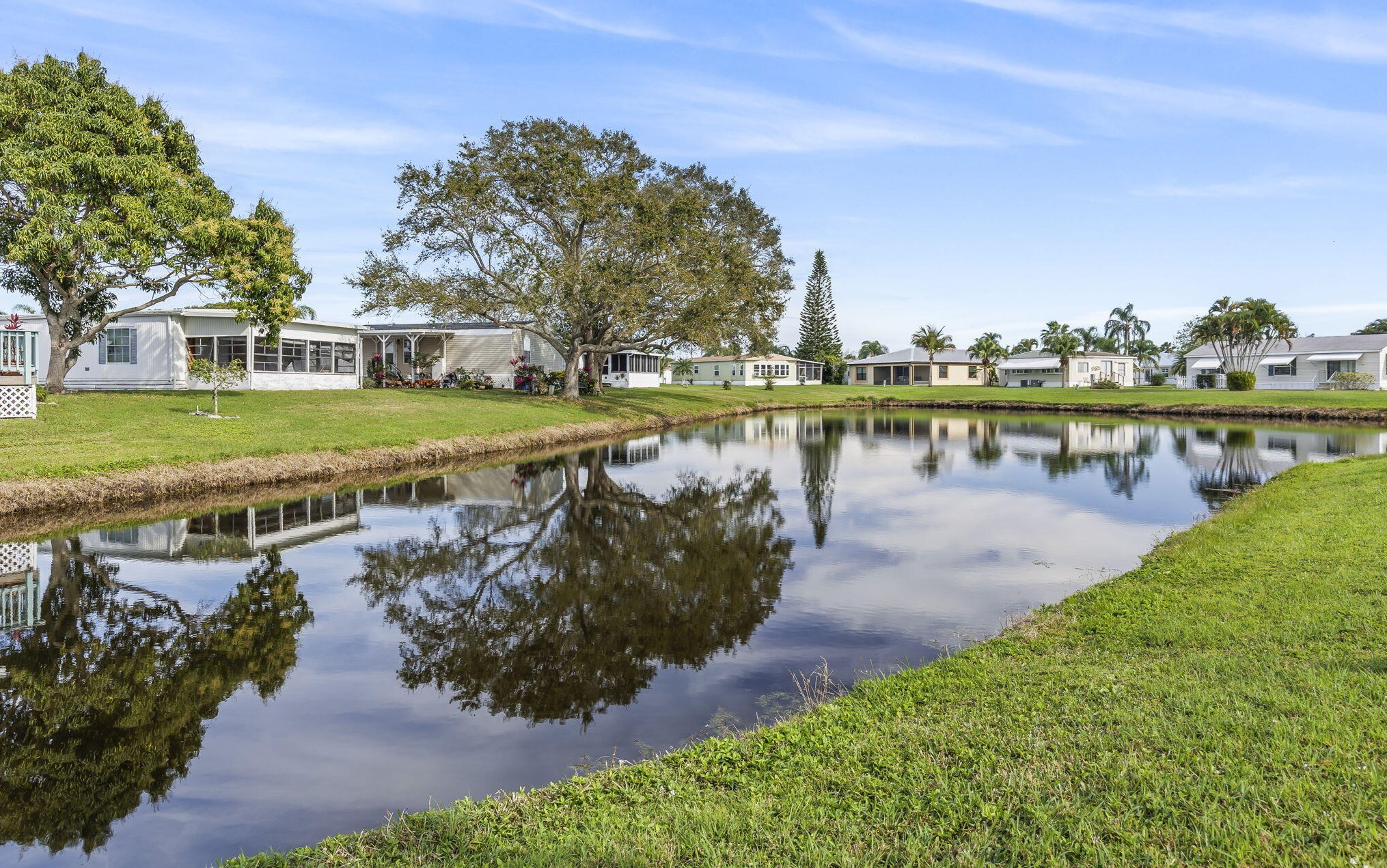 116 Camino Del Rio, Fort Pierce FL  34952-2375 exterior