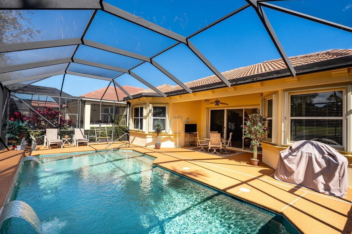 8845 Champions Way, Port Saint Lucie FL  34986-2805 exterior