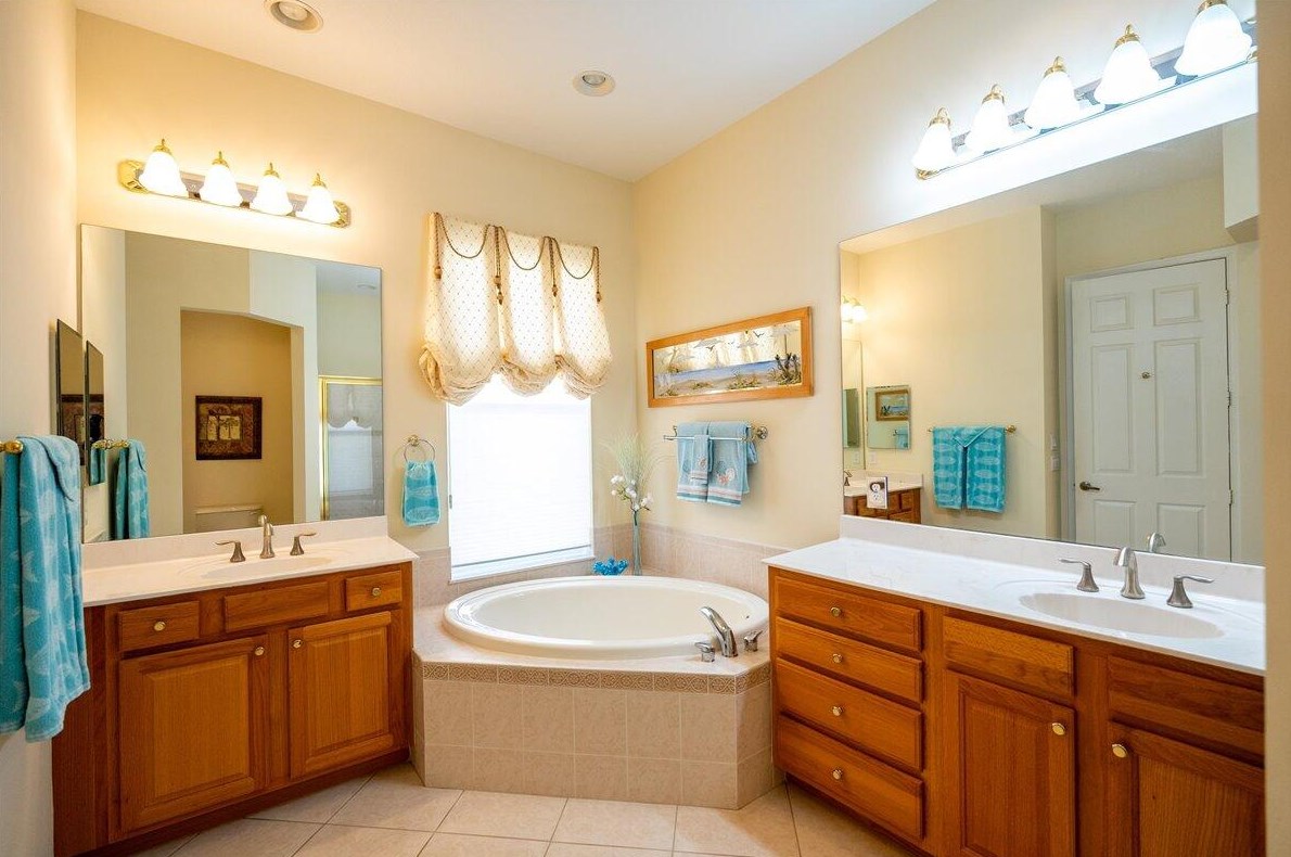 8845 Champions Way, Port Saint Lucie FL  34986-2805 exterior