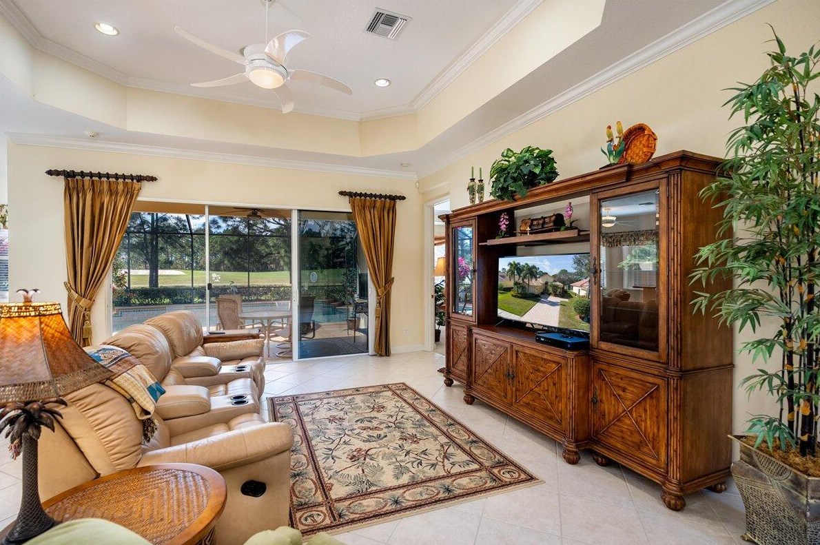 8845 Champions Way, Port Saint Lucie FL  34986-2805 exterior