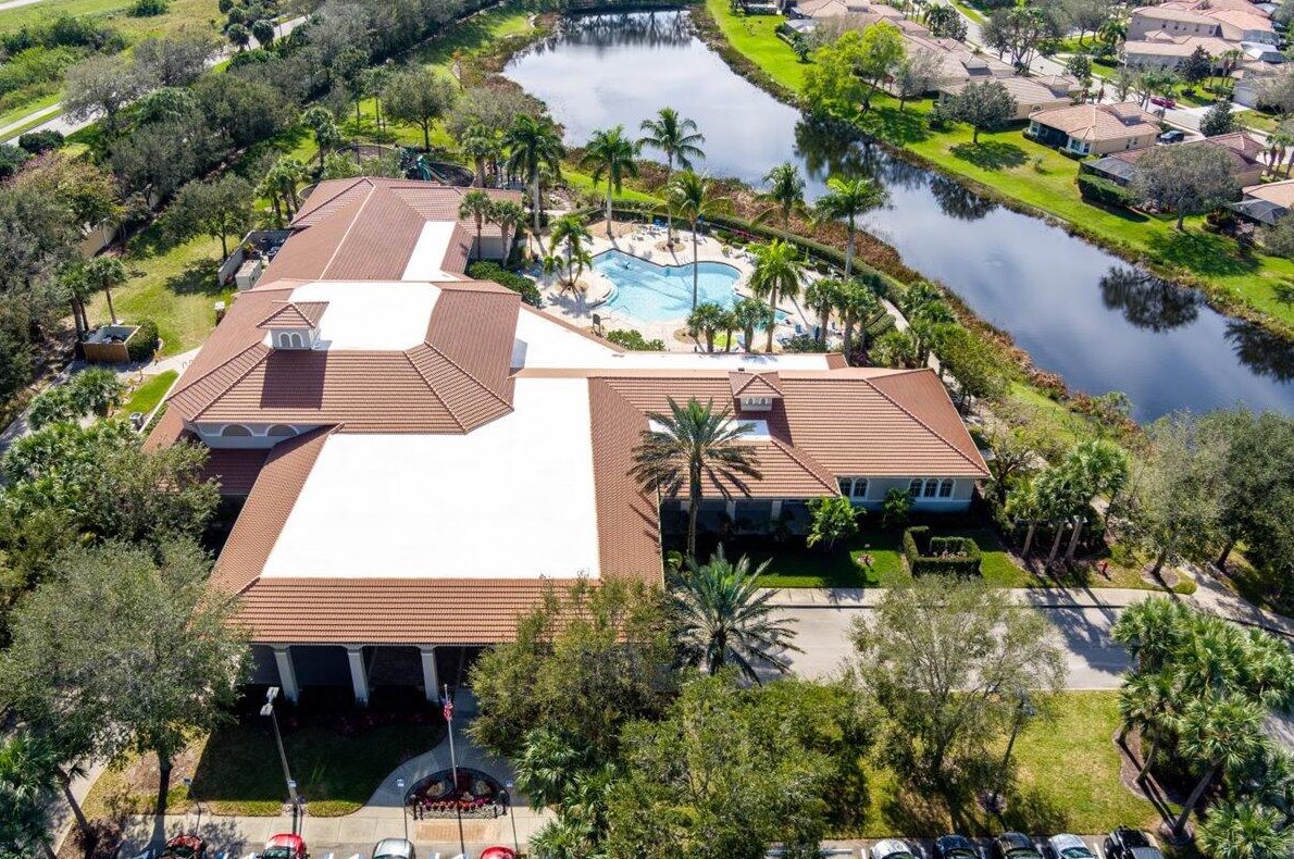 8845 Champions Way, Port Saint Lucie FL  34986-2805 exterior