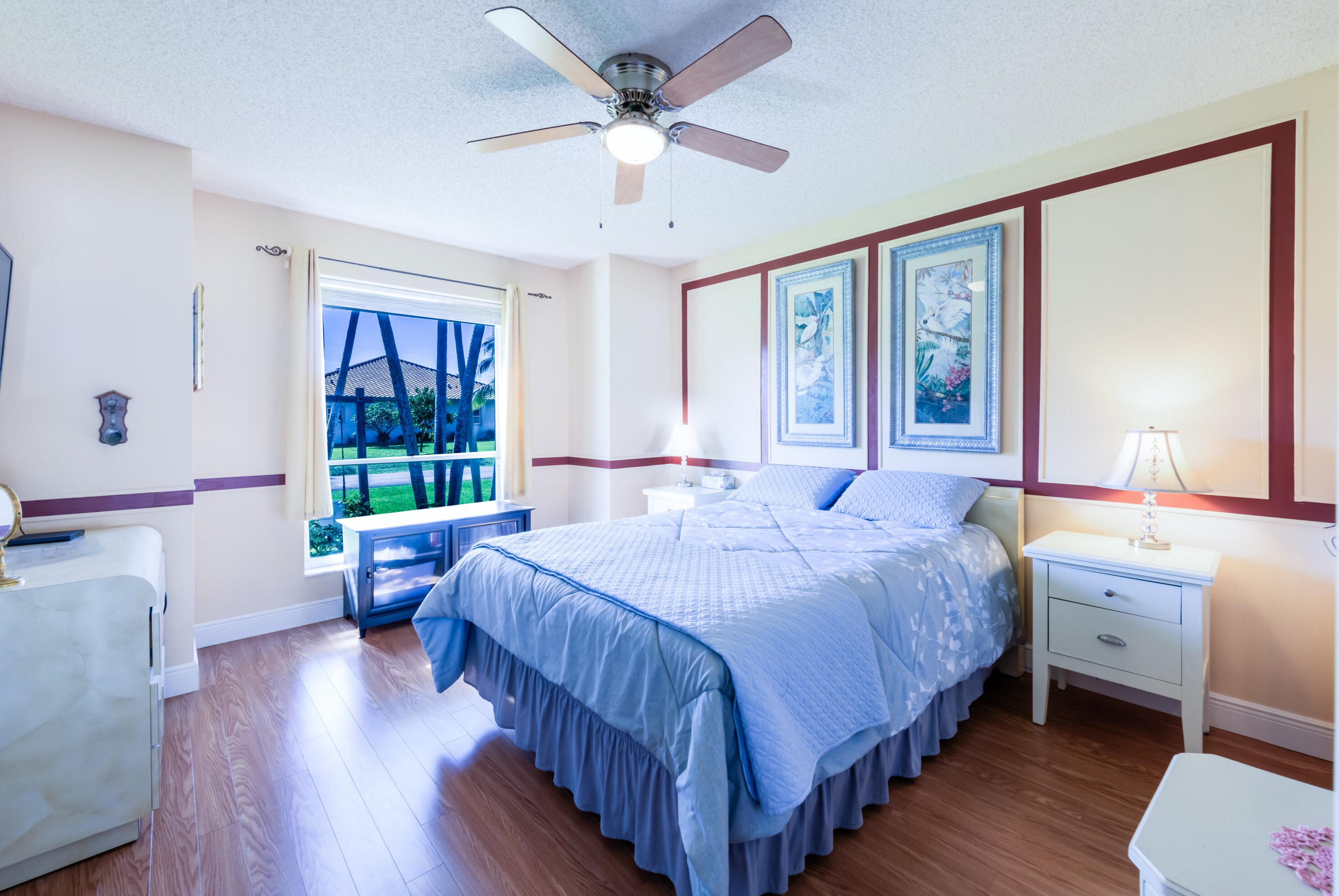 2 Cypress Rd, Lake Worth FL  33467-4814 exterior